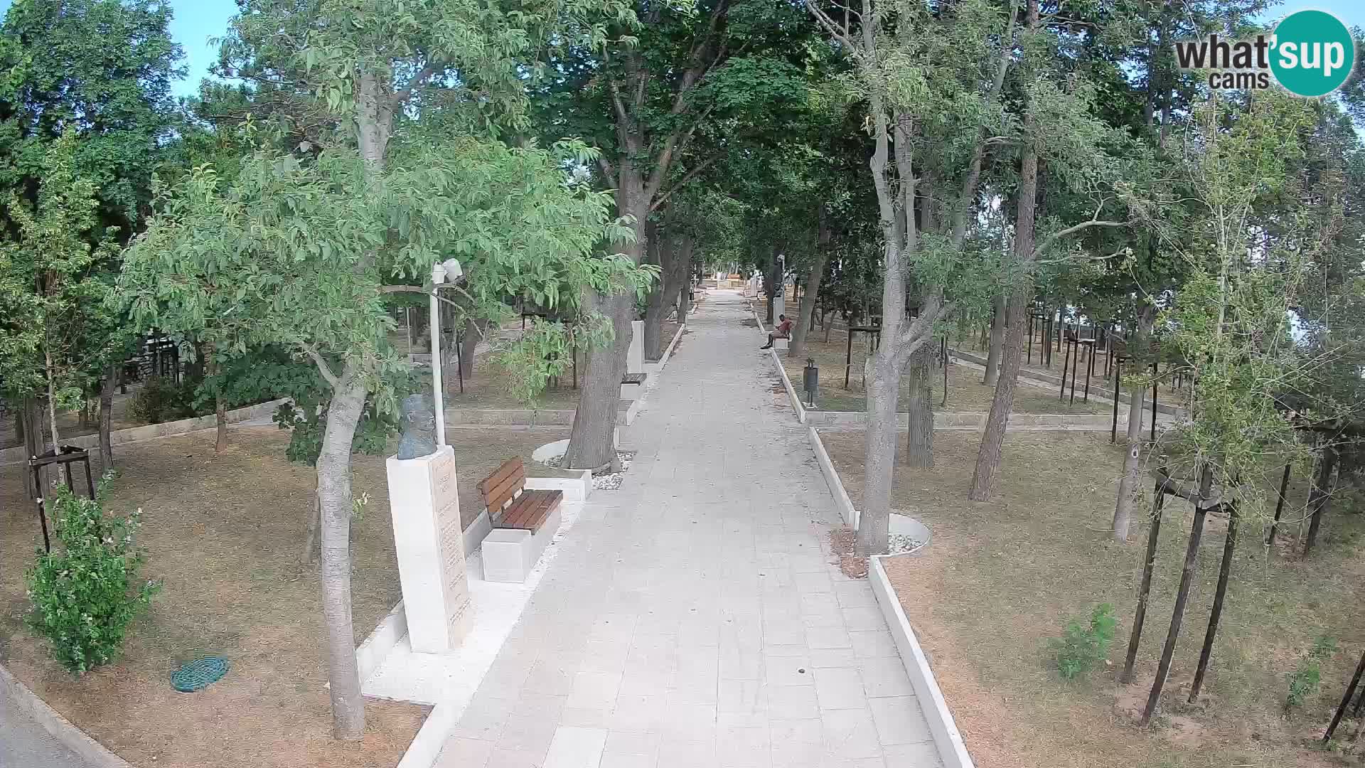 Park pisateljev Senj – Pogled v živo ob morju