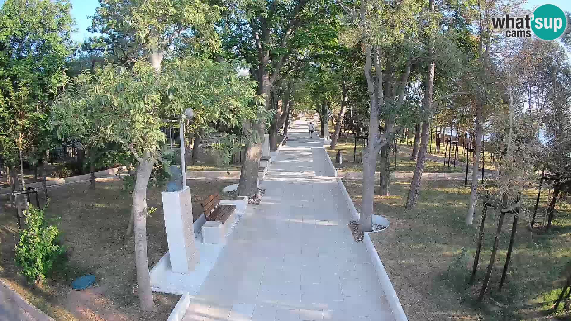 Park pisateljev Senj – Pogled v živo ob morju