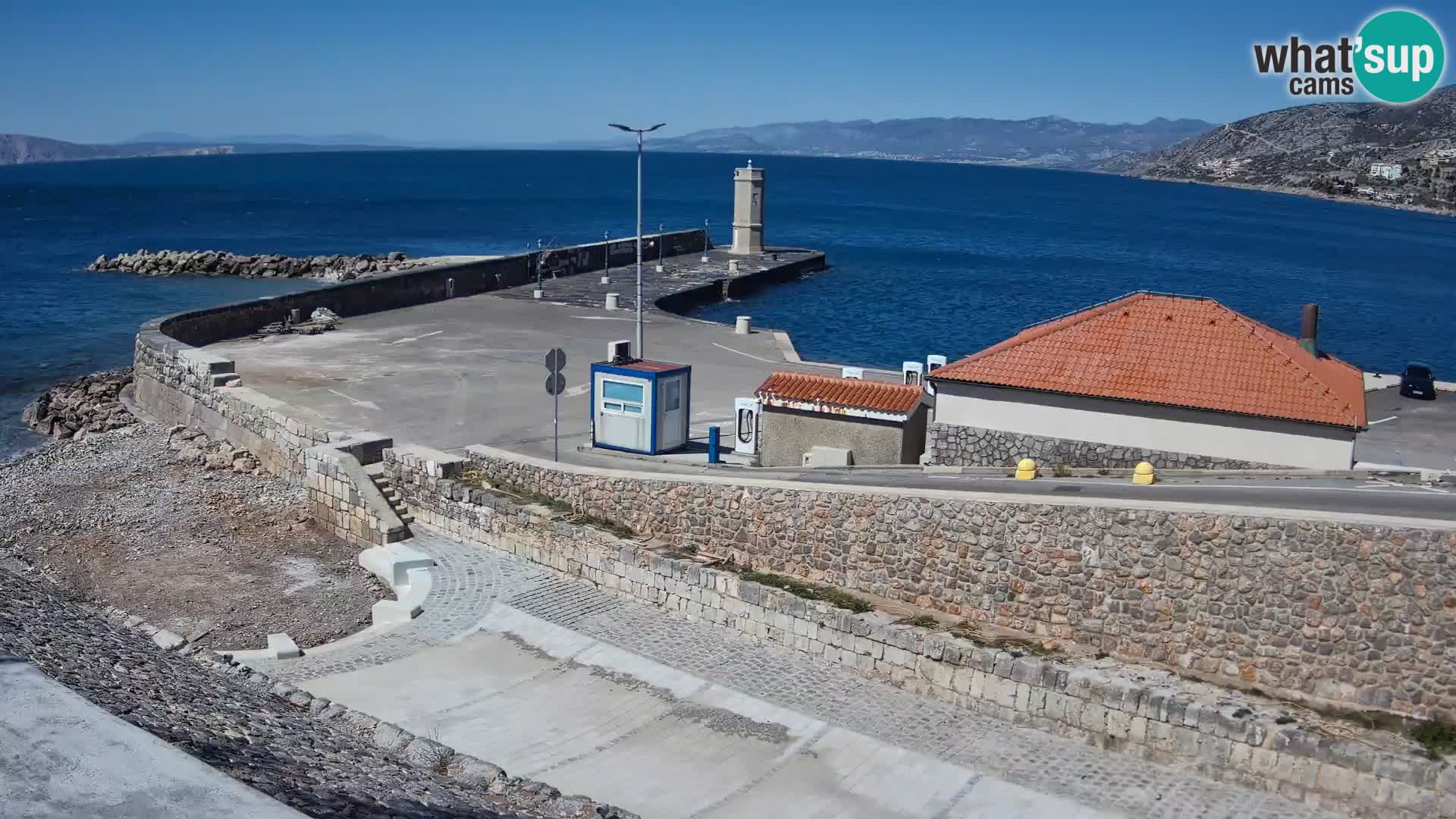 Webcam Porto di Segna – Frangiflutti e Faro in diretta