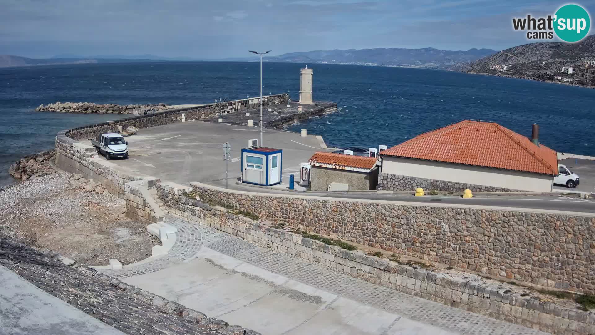 Webcam Porto di Segna – Frangiflutti e Faro in diretta