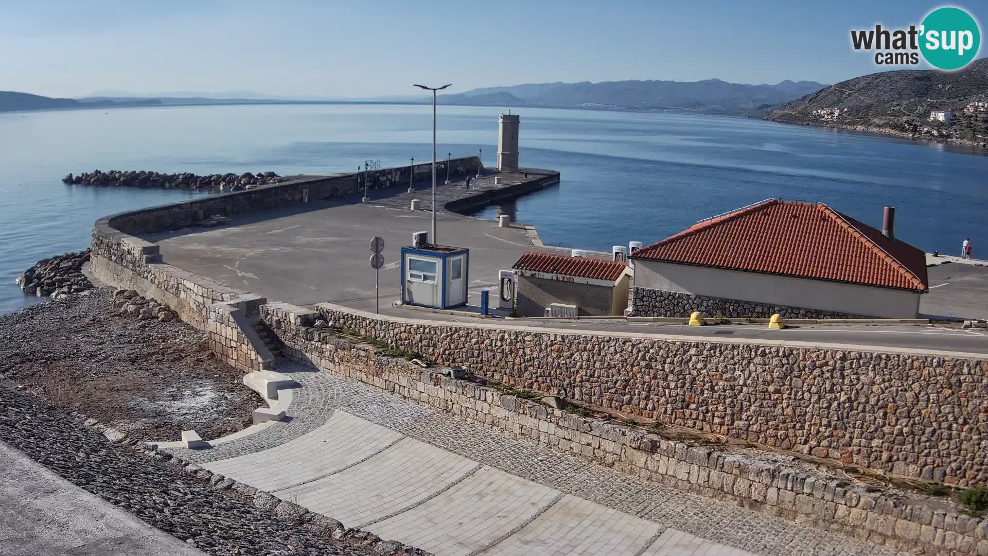 Webcam Porto di Segna – Frangiflutti e Faro in diretta