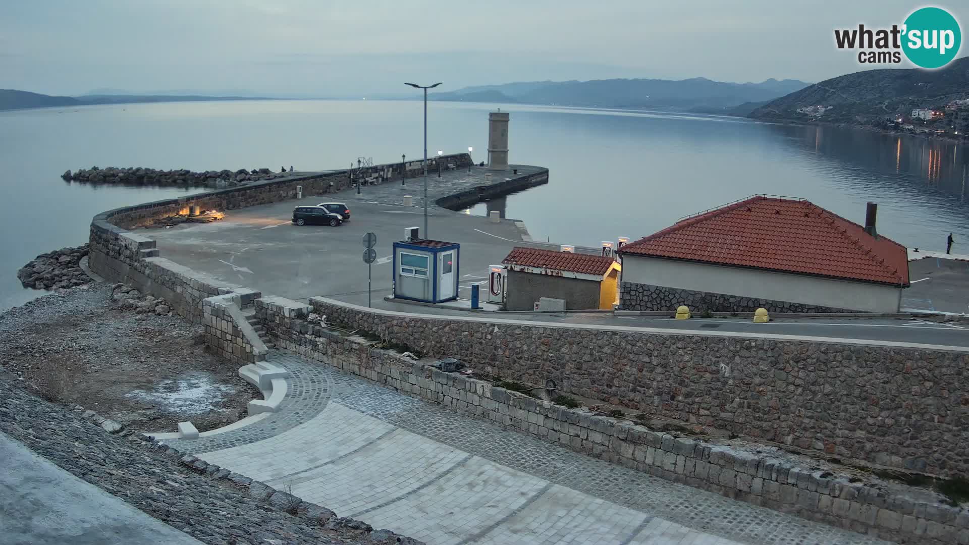 Senj Harbour Webcam – Breakwater & Lighthouse Live View