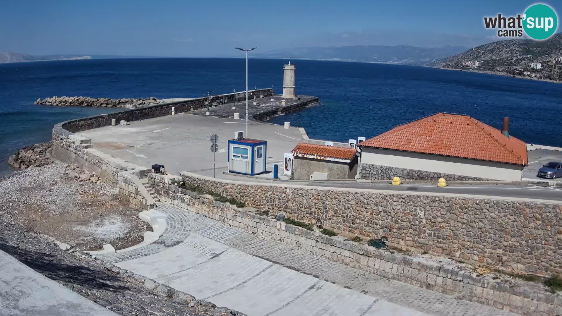 Senj Hafen Webcam – Wellenbrecher & Leuchtturm Liveblick