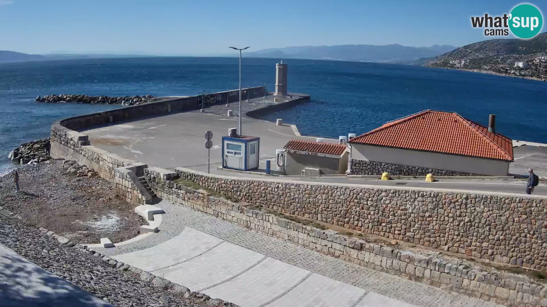 Webcam Porto di Segna – Frangiflutti e Faro in diretta