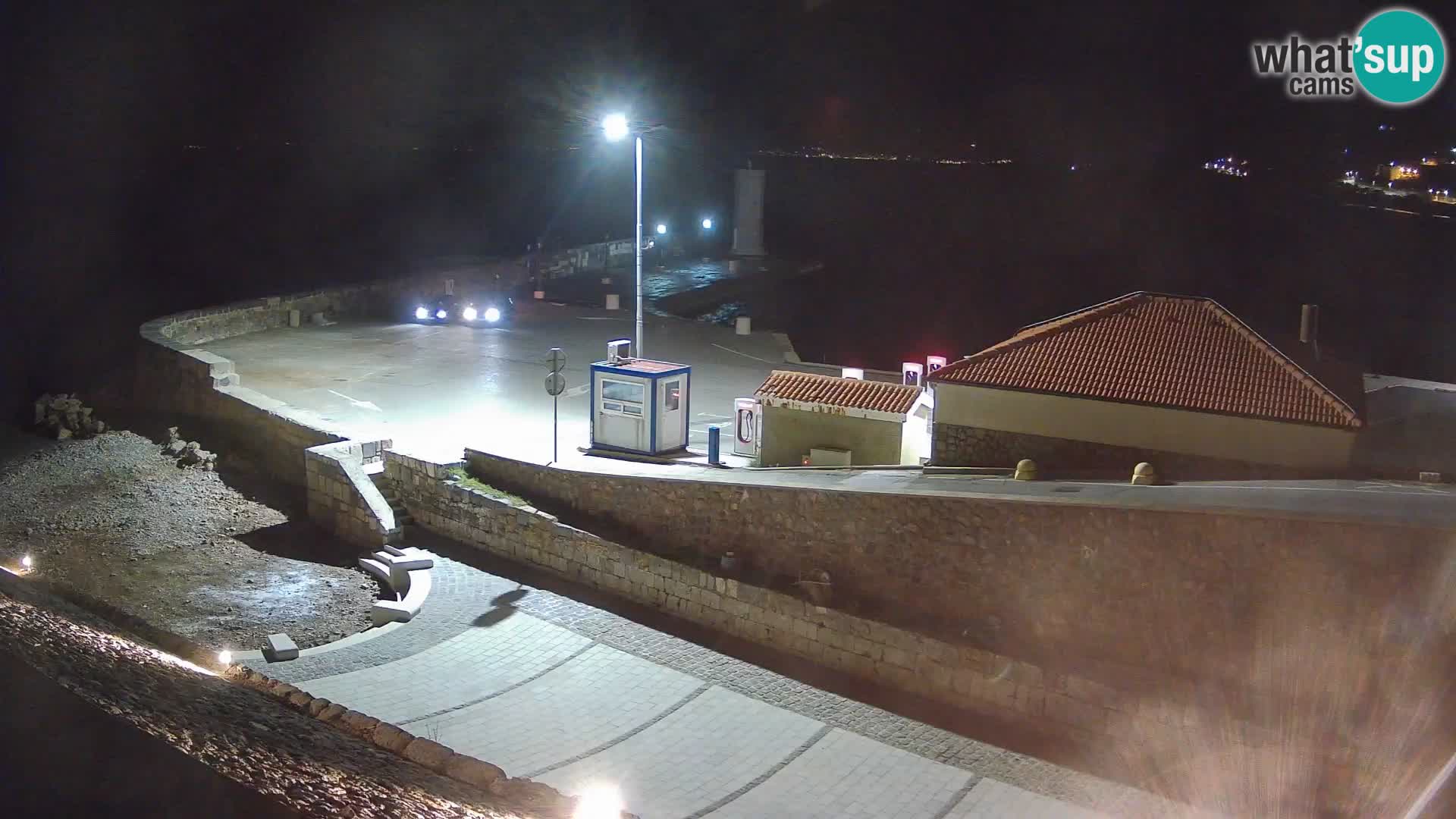 Webcam Porto di Segna – Frangiflutti e Faro in diretta