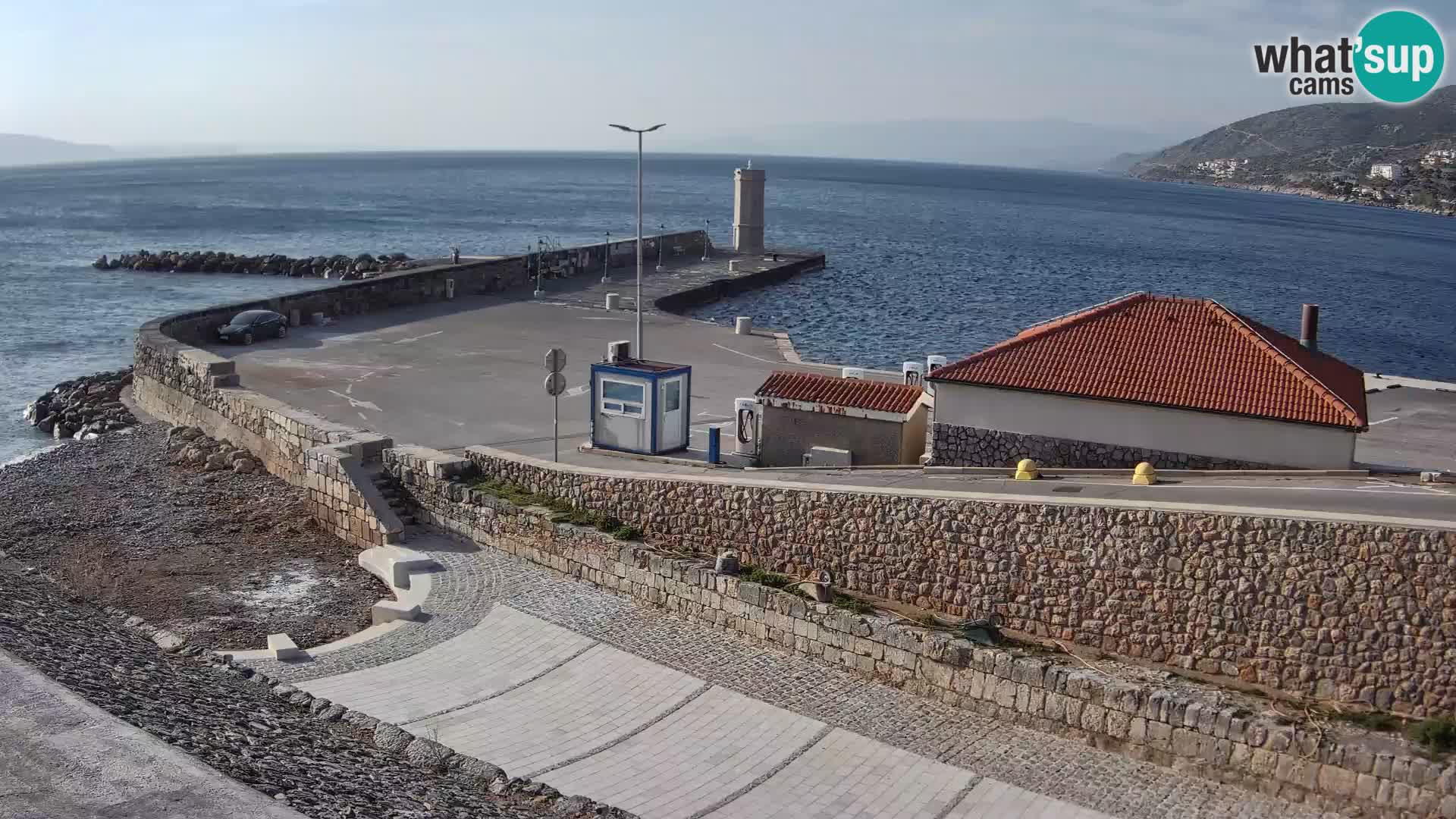 Senj Hafen Webcam – Wellenbrecher & Leuchtturm Liveblick