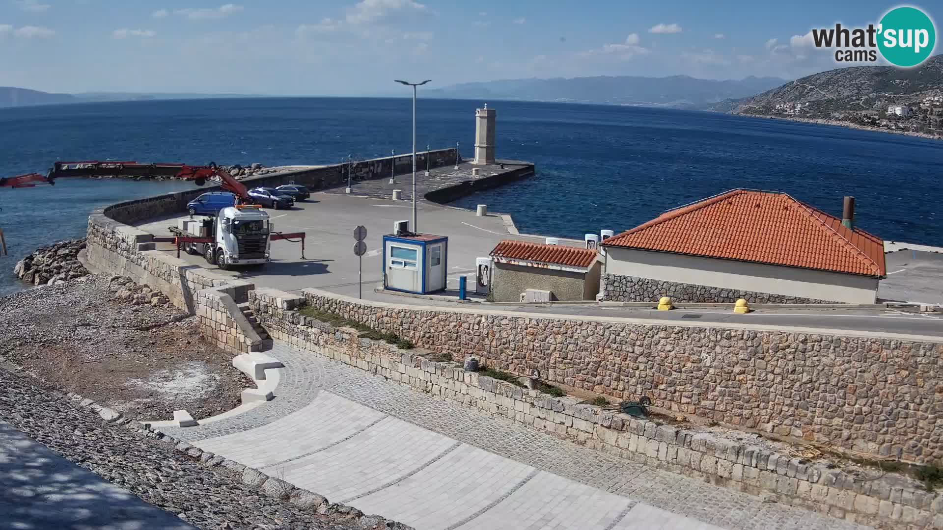 Webcam puerto de Senj – Rompeolas y faro en directo
