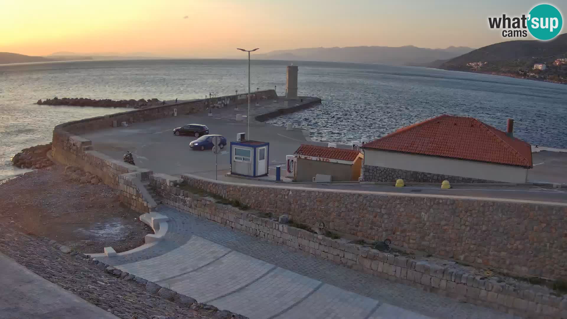Senj Harbour Webcam – Breakwater & Lighthouse Live View