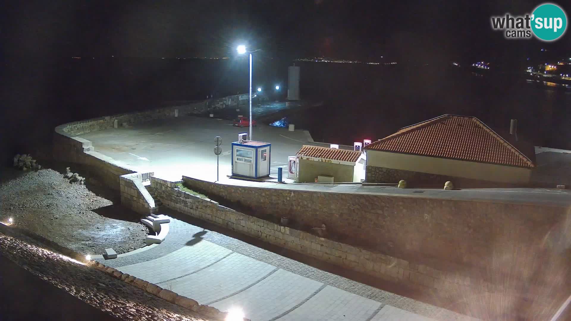 Senj Hafen Webcam – Wellenbrecher & Leuchtturm Liveblick