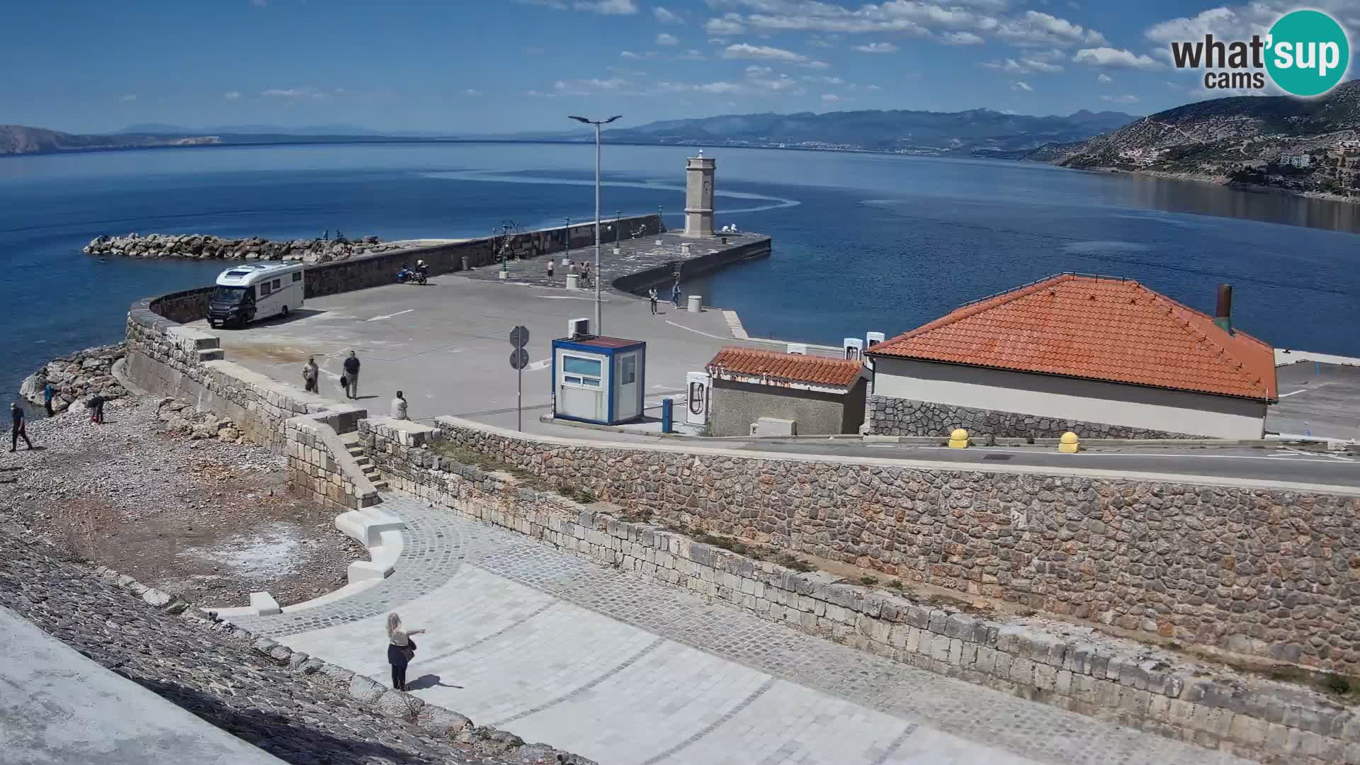 Webcam Porto di Segna – Frangiflutti e Faro in diretta
