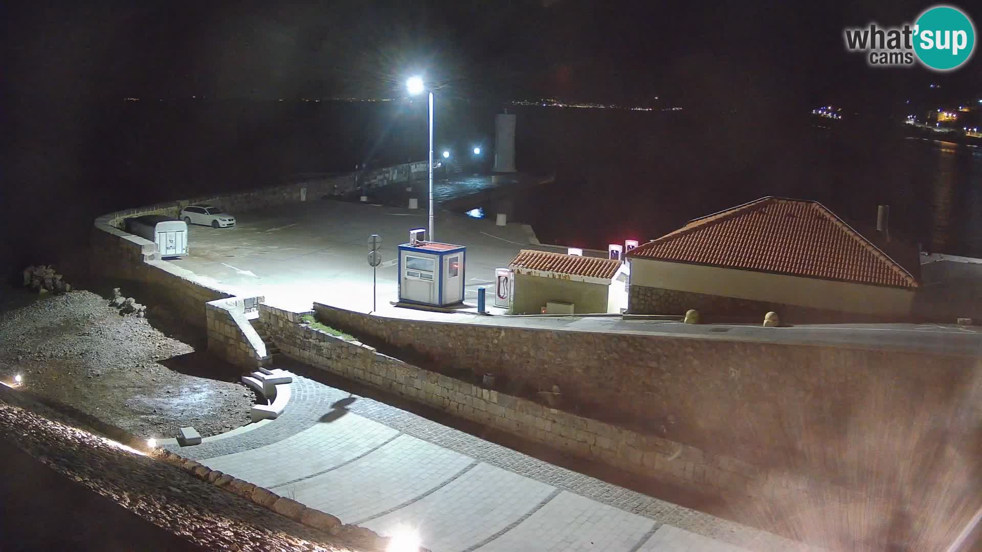 Senj Harbour Webcam – Breakwater & Lighthouse Live View