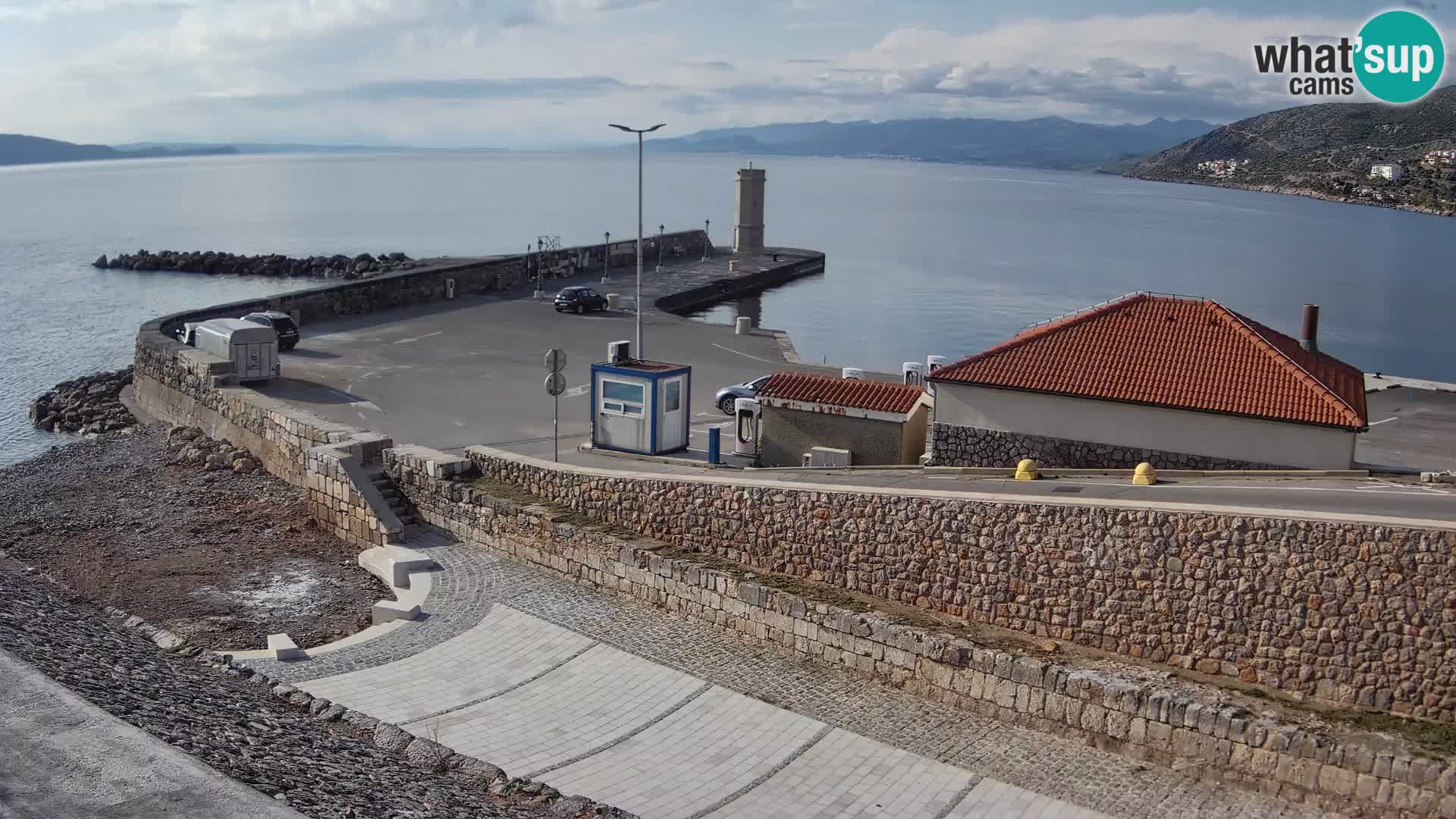 Webcam puerto de Senj – Rompeolas y faro en directo