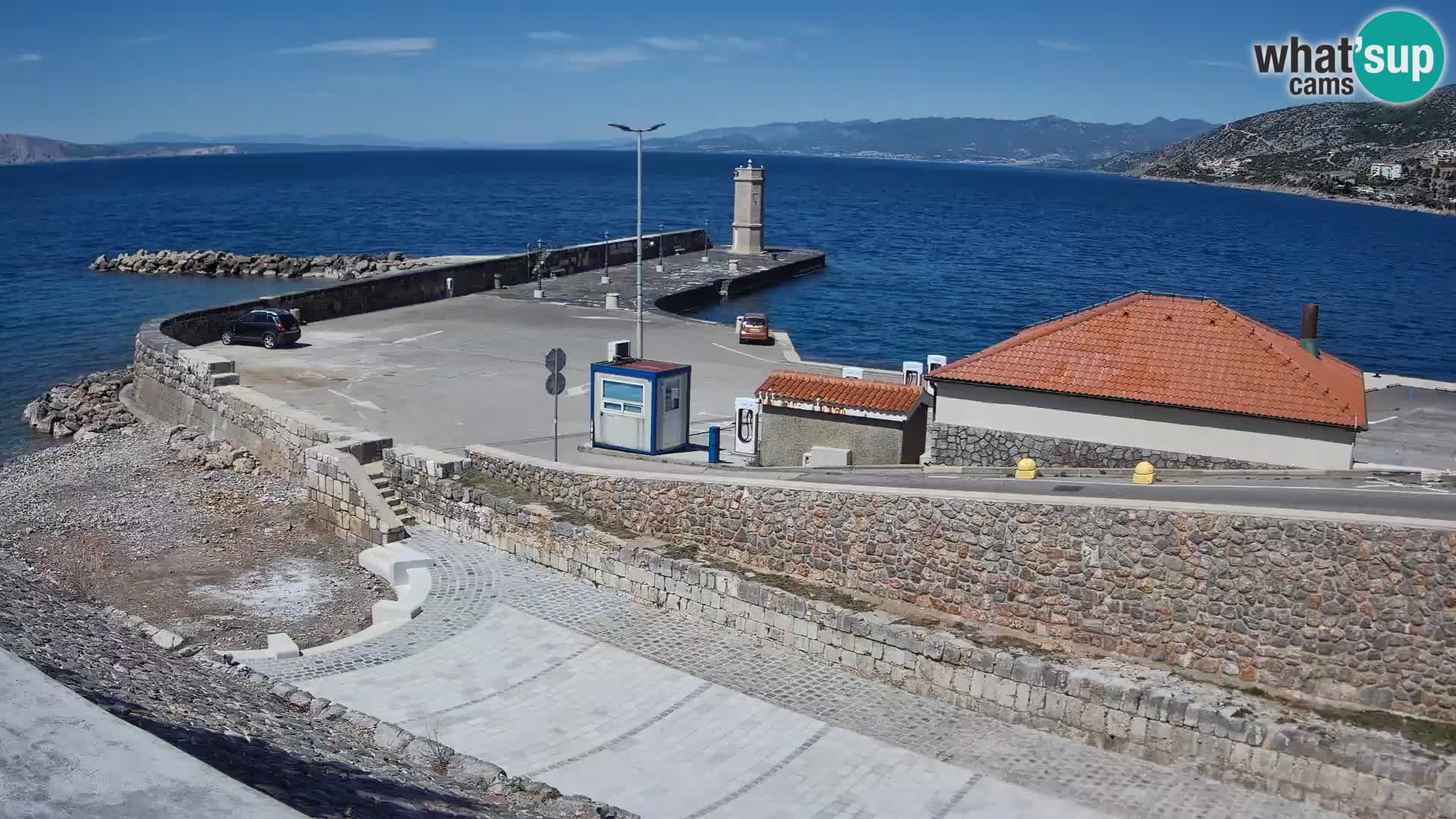 Webcam Porto di Segna – Frangiflutti e Faro in diretta