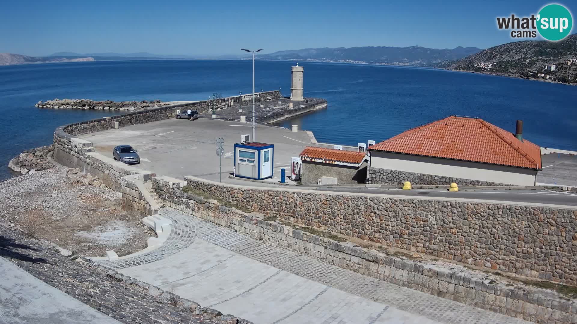 Senj Hafen Webcam – Wellenbrecher & Leuchtturm Liveblick