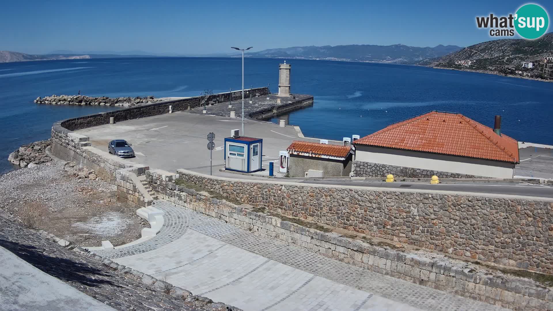 Senj Hafen Webcam – Wellenbrecher & Leuchtturm Liveblick