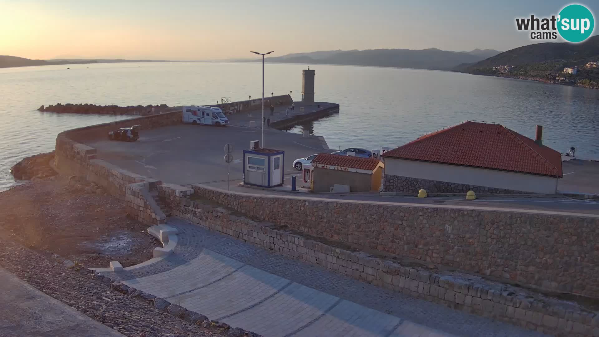 Senj Harbour Webcam – Breakwater & Lighthouse Live View