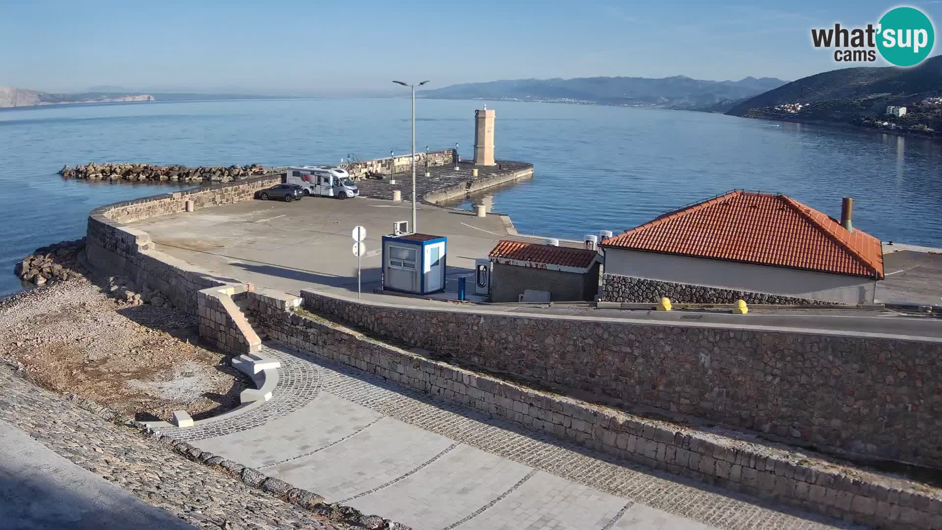 Webcam Porto di Segna – Frangiflutti e Faro in diretta