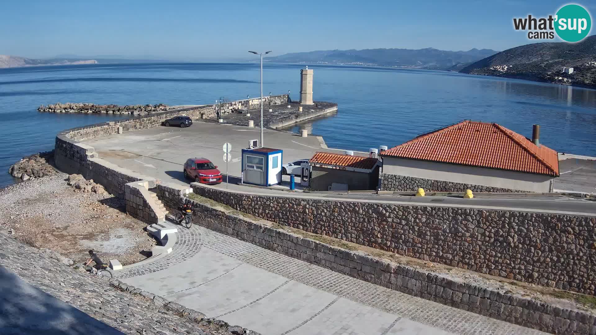Webcam Porto di Segna – Frangiflutti e Faro in diretta