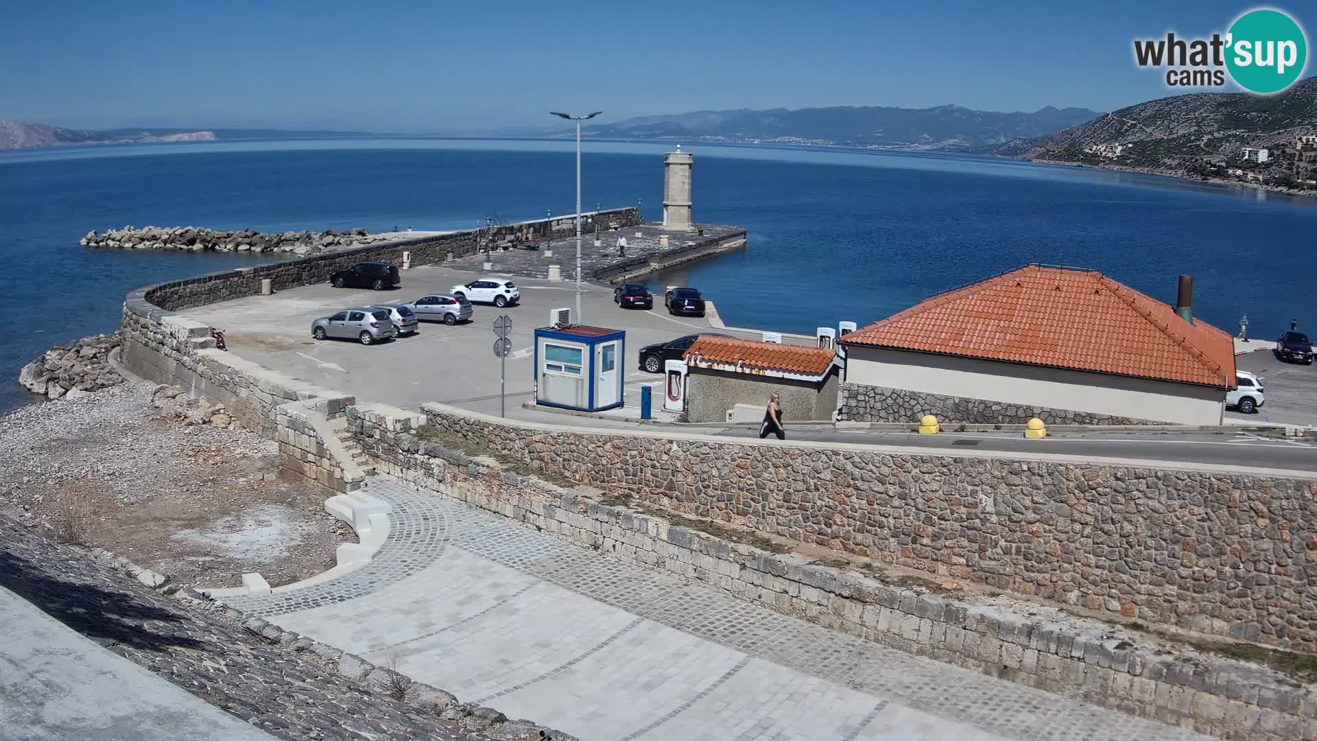 Senj Hafen Webcam – Wellenbrecher & Leuchtturm Liveblick