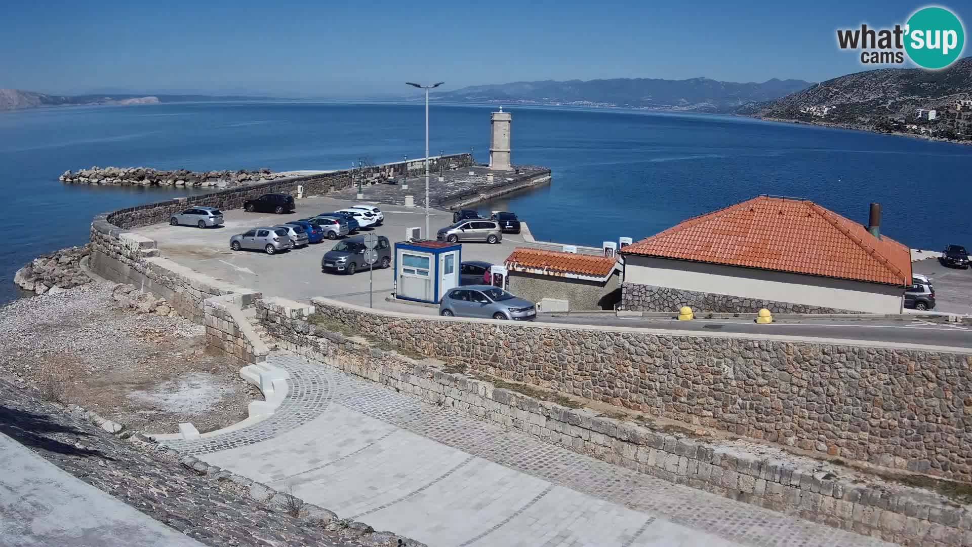 Webcam Porto di Segna – Frangiflutti e Faro in diretta