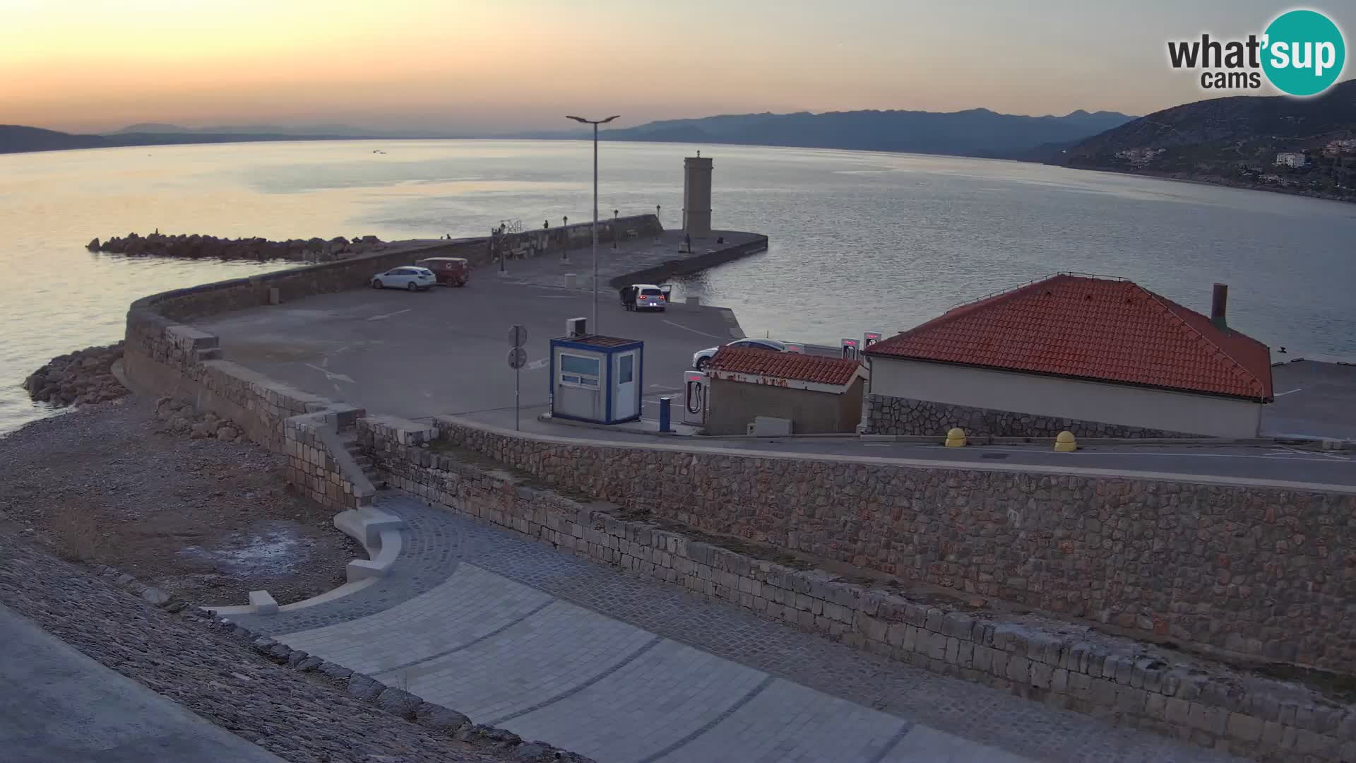 Senj Harbour Webcam – Breakwater & Lighthouse Live View