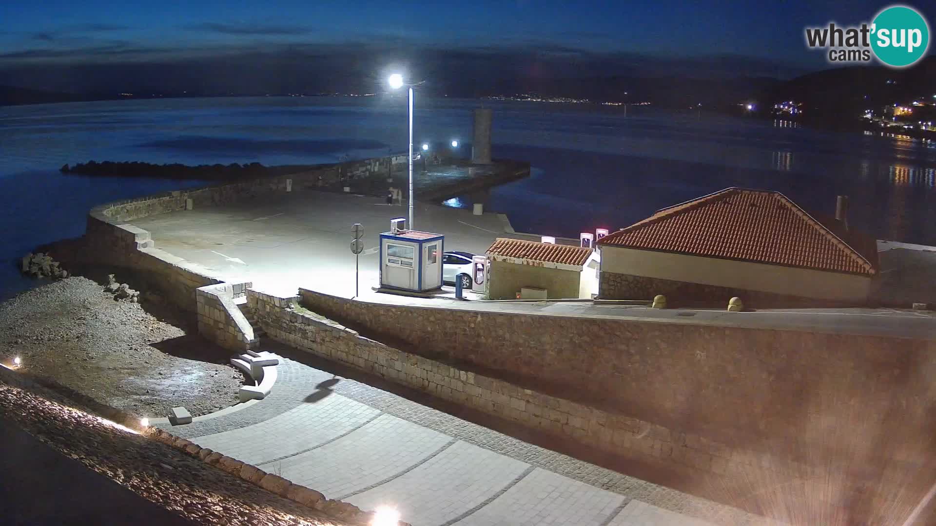 Webcam Porto di Segna – Frangiflutti e Faro in diretta