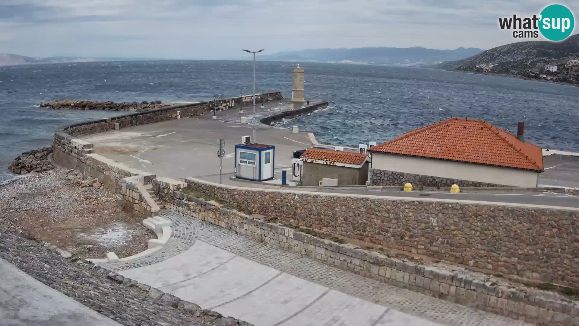 Webcam Porto di Segna – Frangiflutti e Faro in diretta
