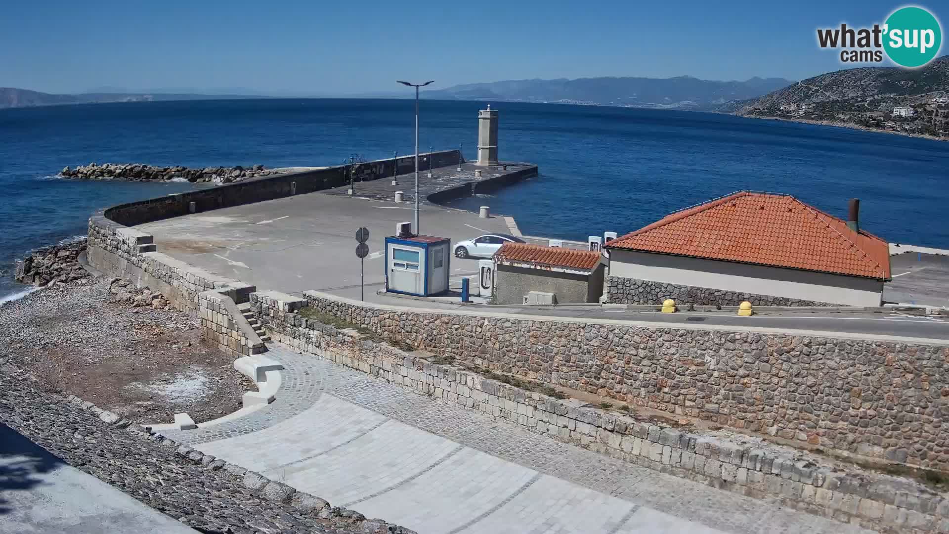 Webcam Porto di Segna – Frangiflutti e Faro in diretta