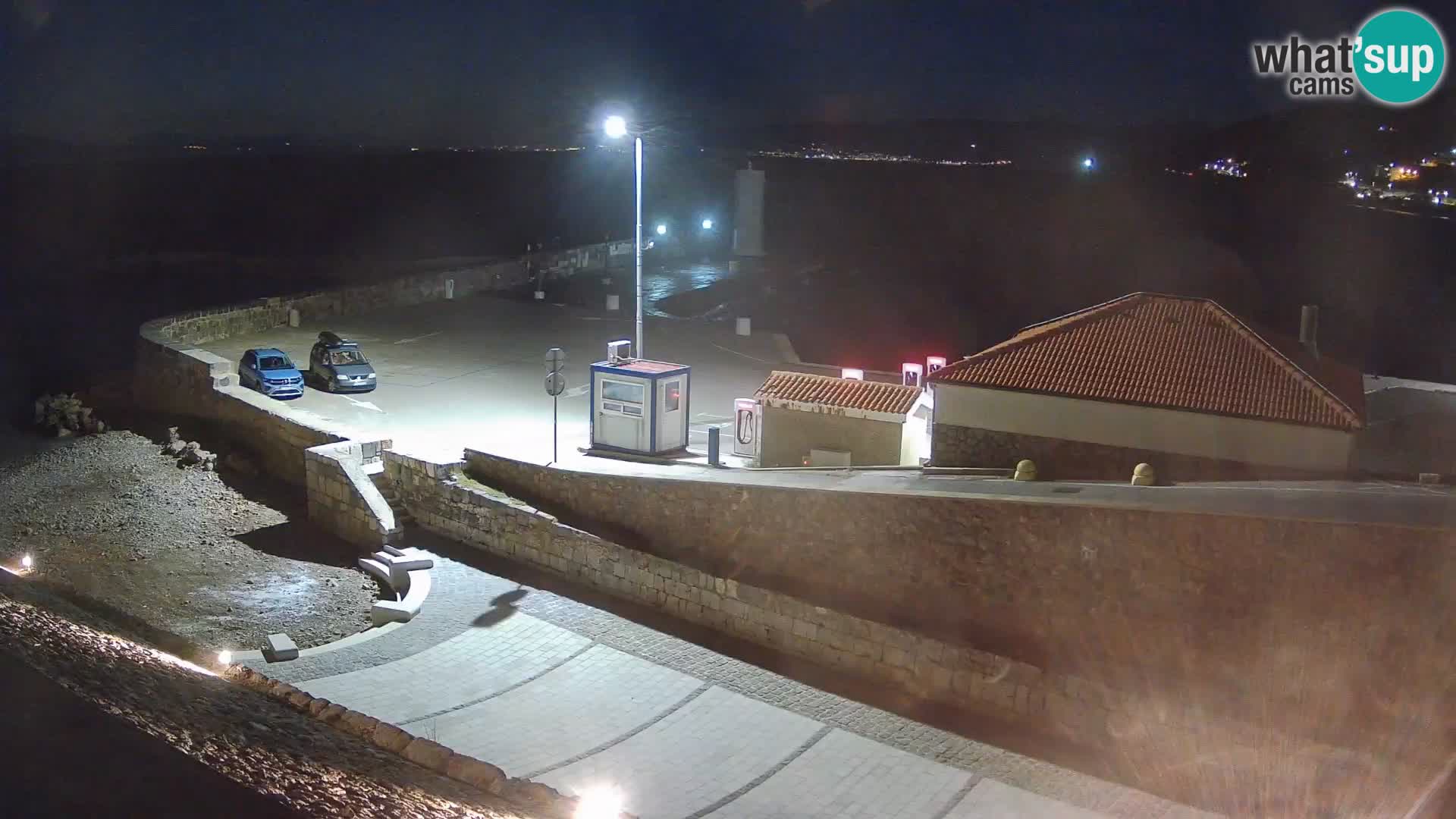 Senj Hafen Webcam – Wellenbrecher & Leuchtturm Liveblick