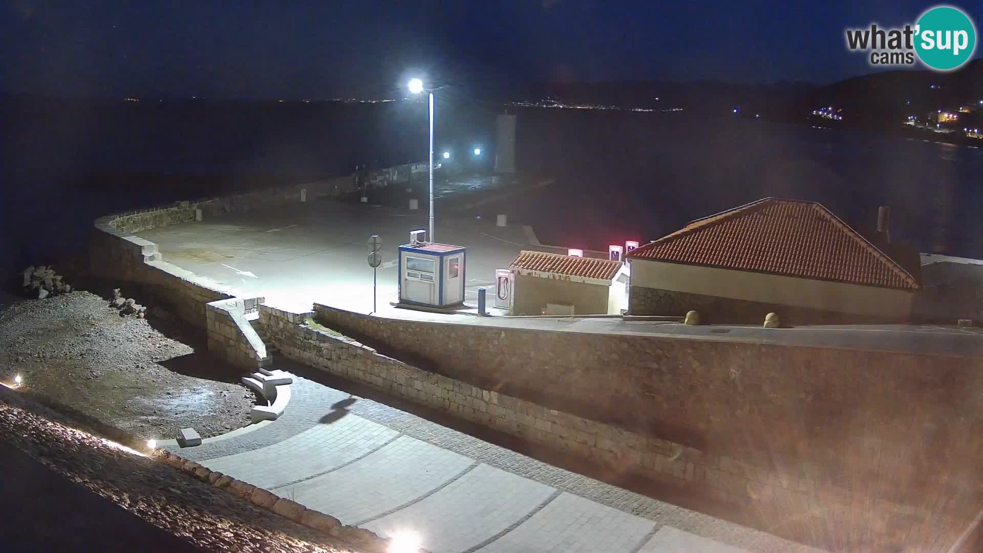Webcam Porto di Segna – Frangiflutti e Faro in diretta