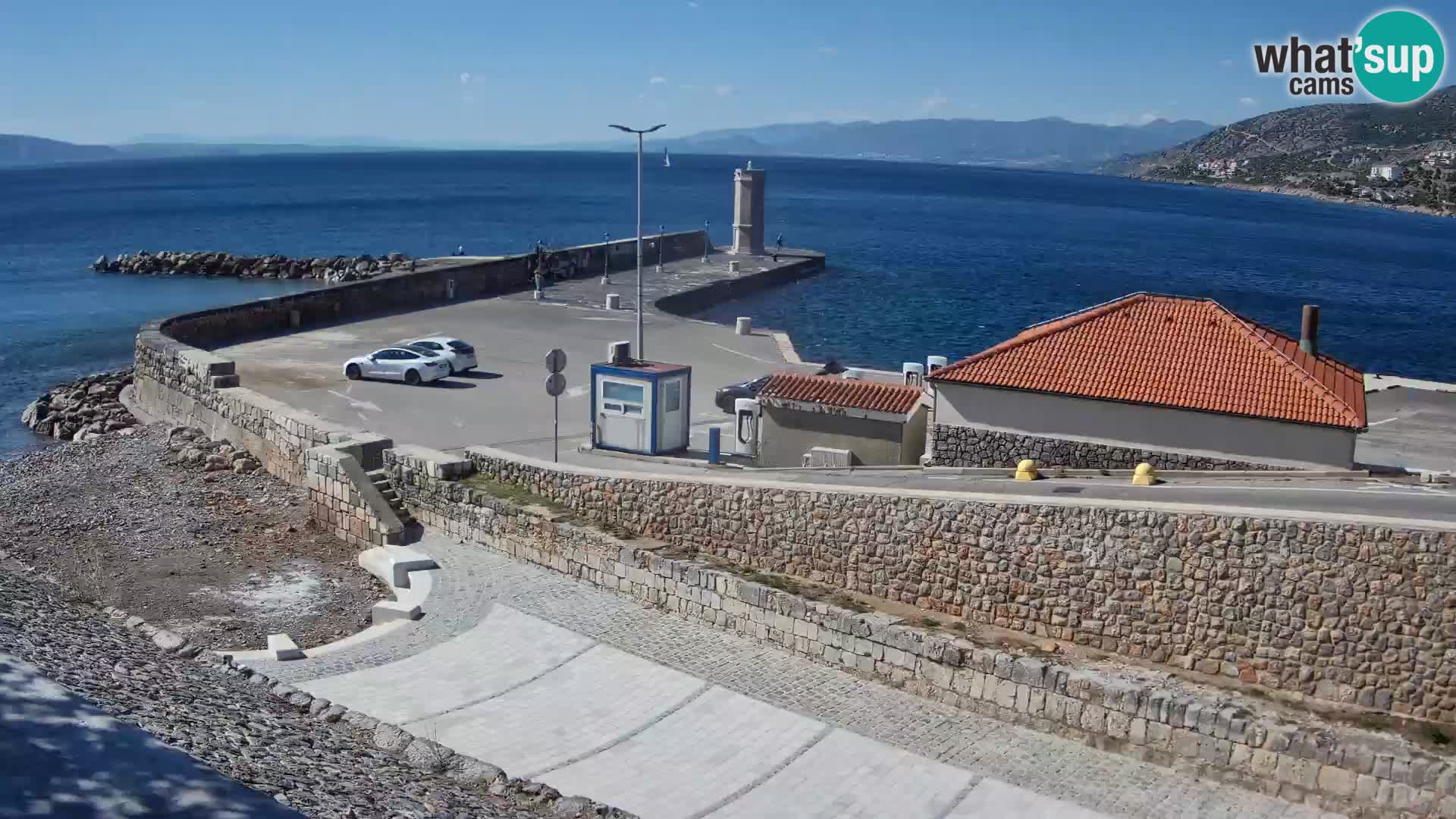 Webcam Porto di Segna – Frangiflutti e Faro in diretta