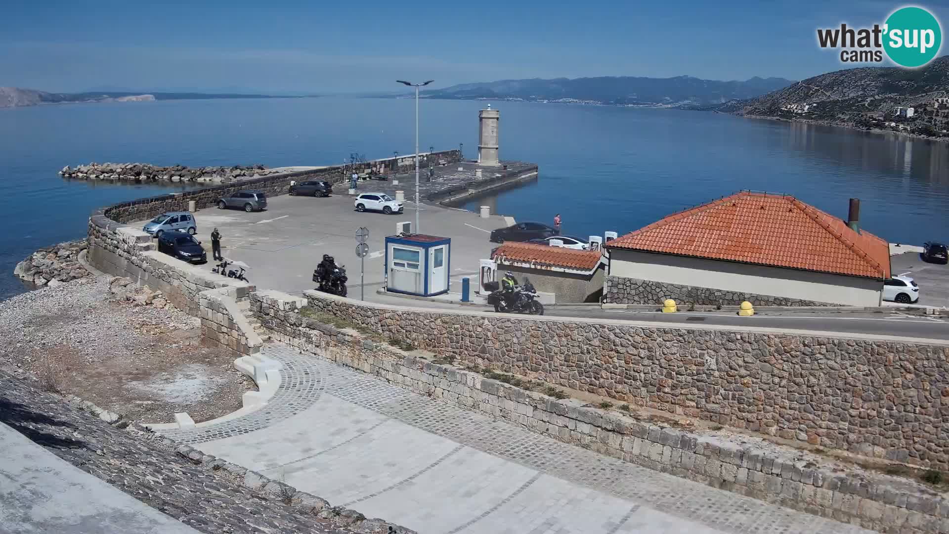 Webcam Porto di Segna – Frangiflutti e Faro in diretta