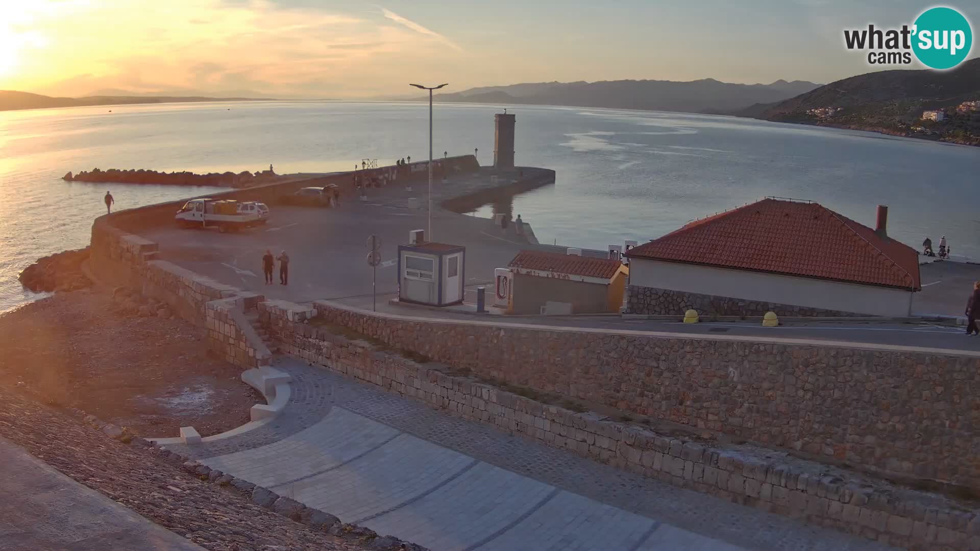 Senj Harbour Webcam – Breakwater & Lighthouse Live View