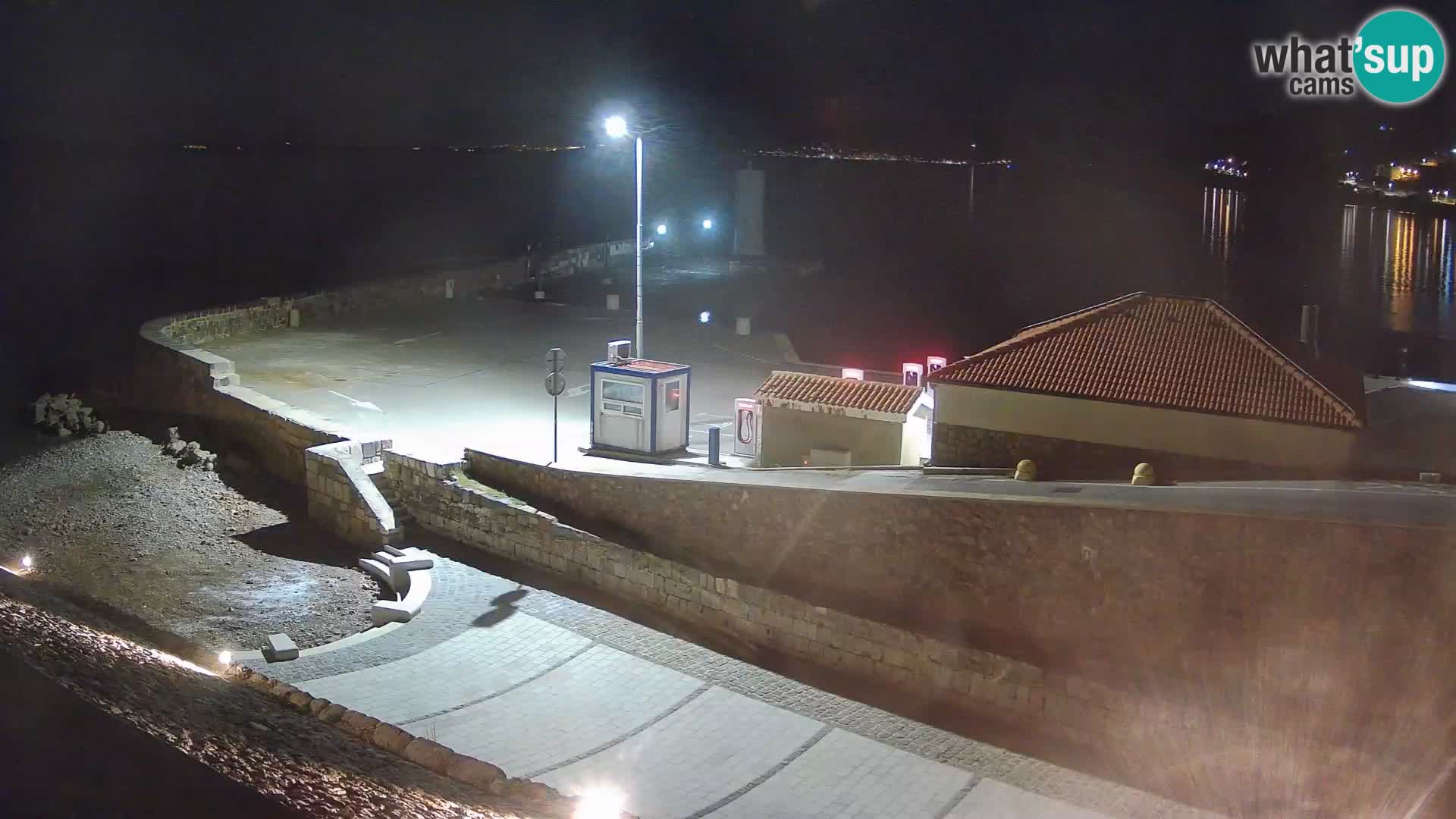 Webcam Porto di Segna – Frangiflutti e Faro in diretta