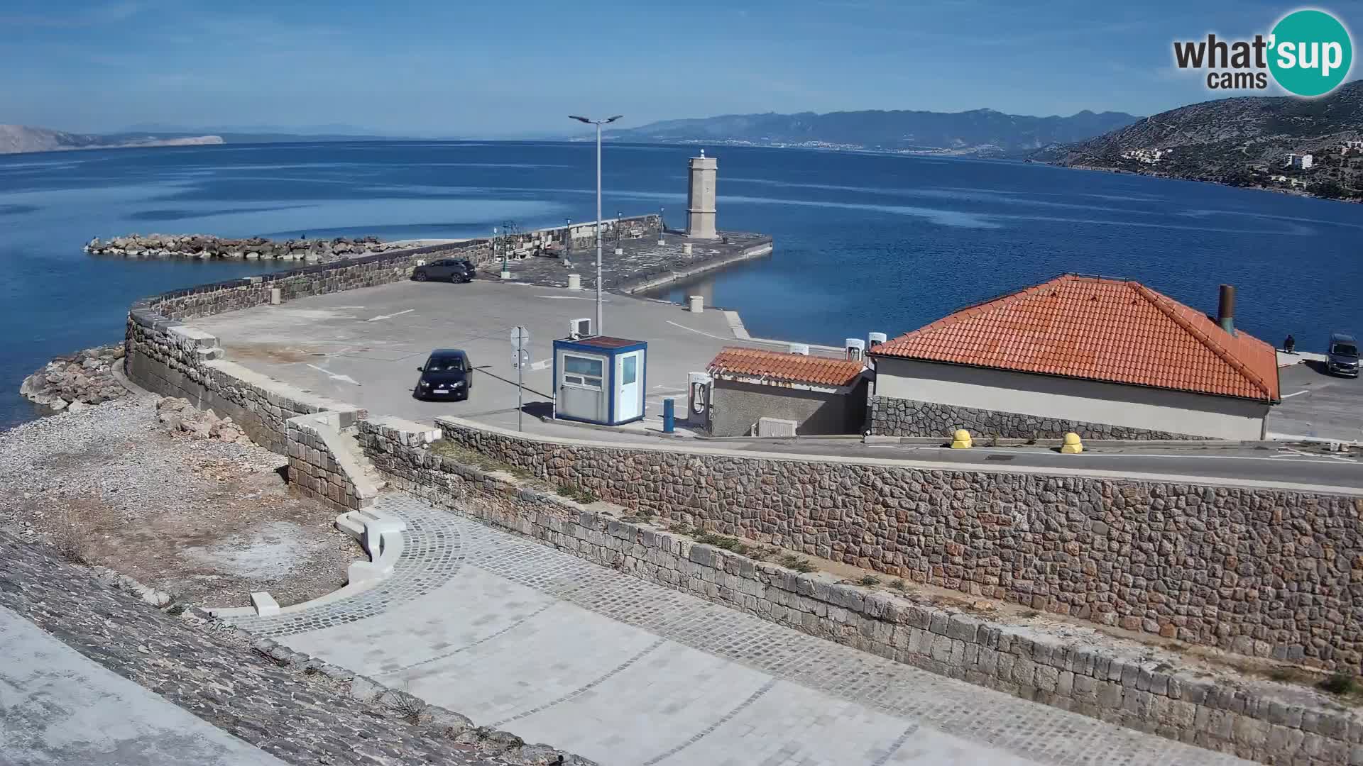 Webcam puerto de Senj – Rompeolas y faro en directo