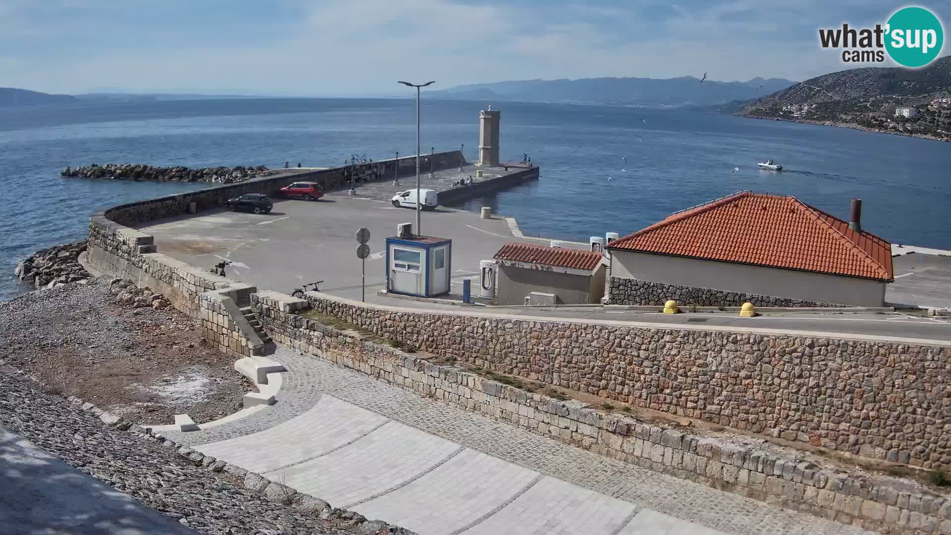 Senj Hafen Webcam – Wellenbrecher & Leuchtturm Liveblick
