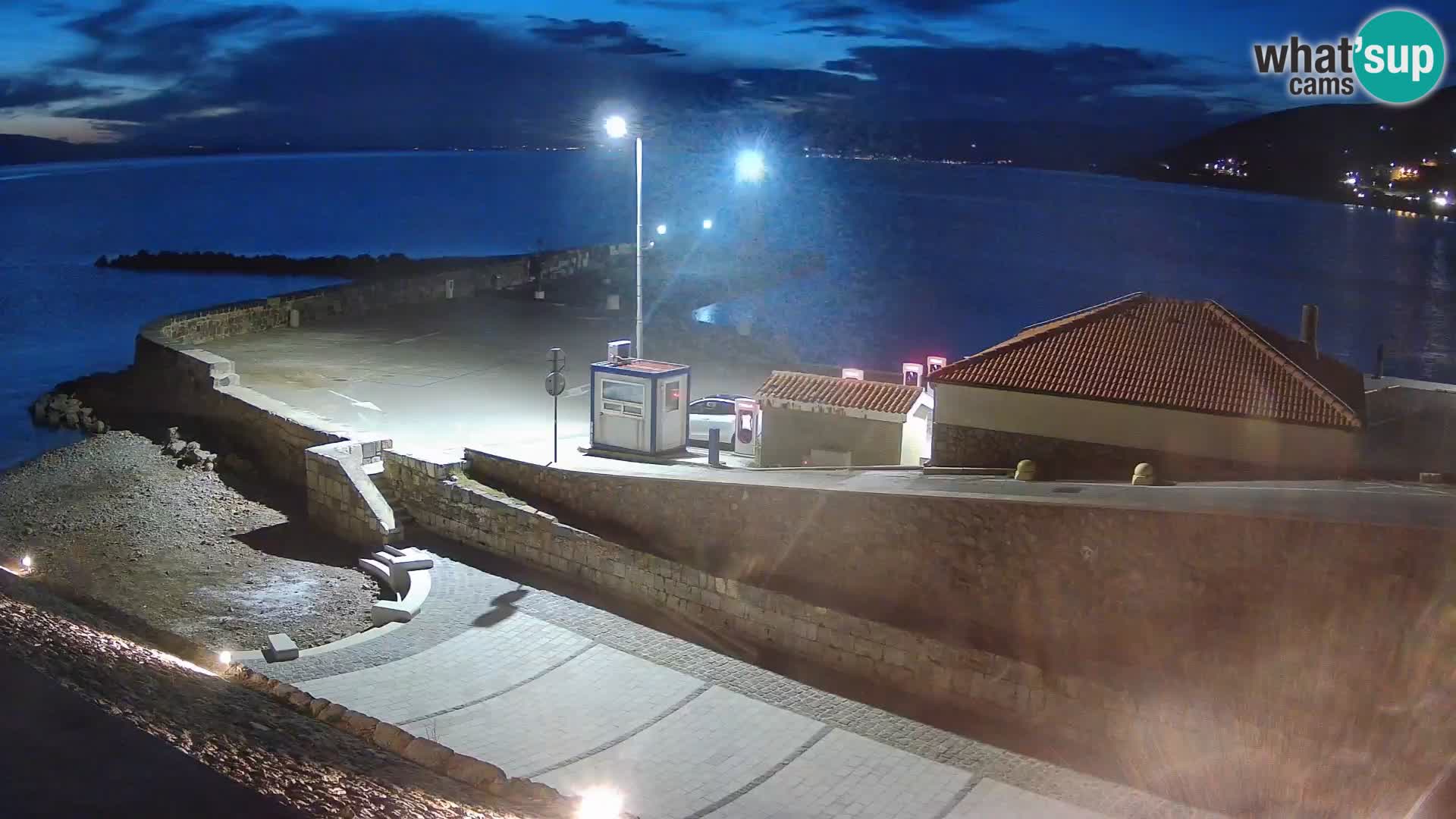 Senj Harbour Webcam – Breakwater & Lighthouse Live View