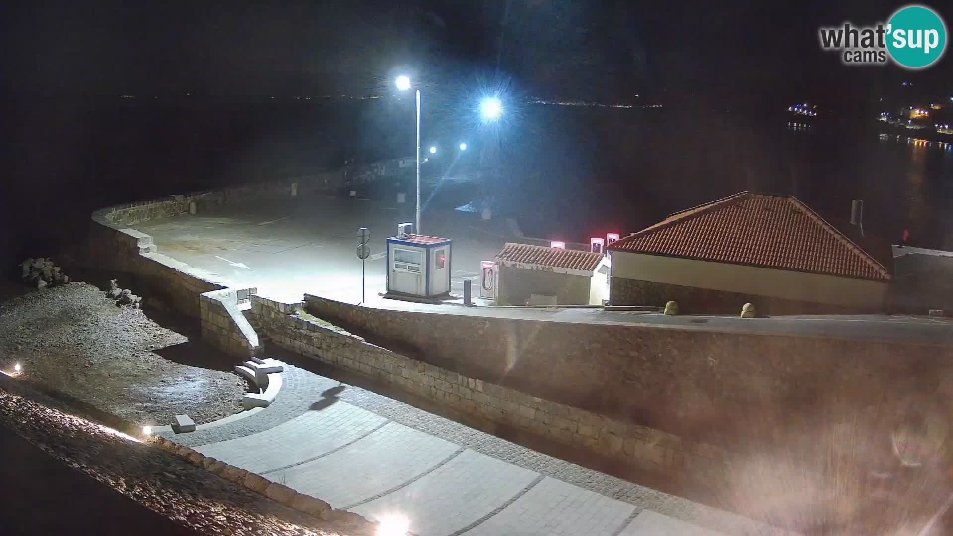 Webcam Porto di Segna – Frangiflutti e Faro in diretta