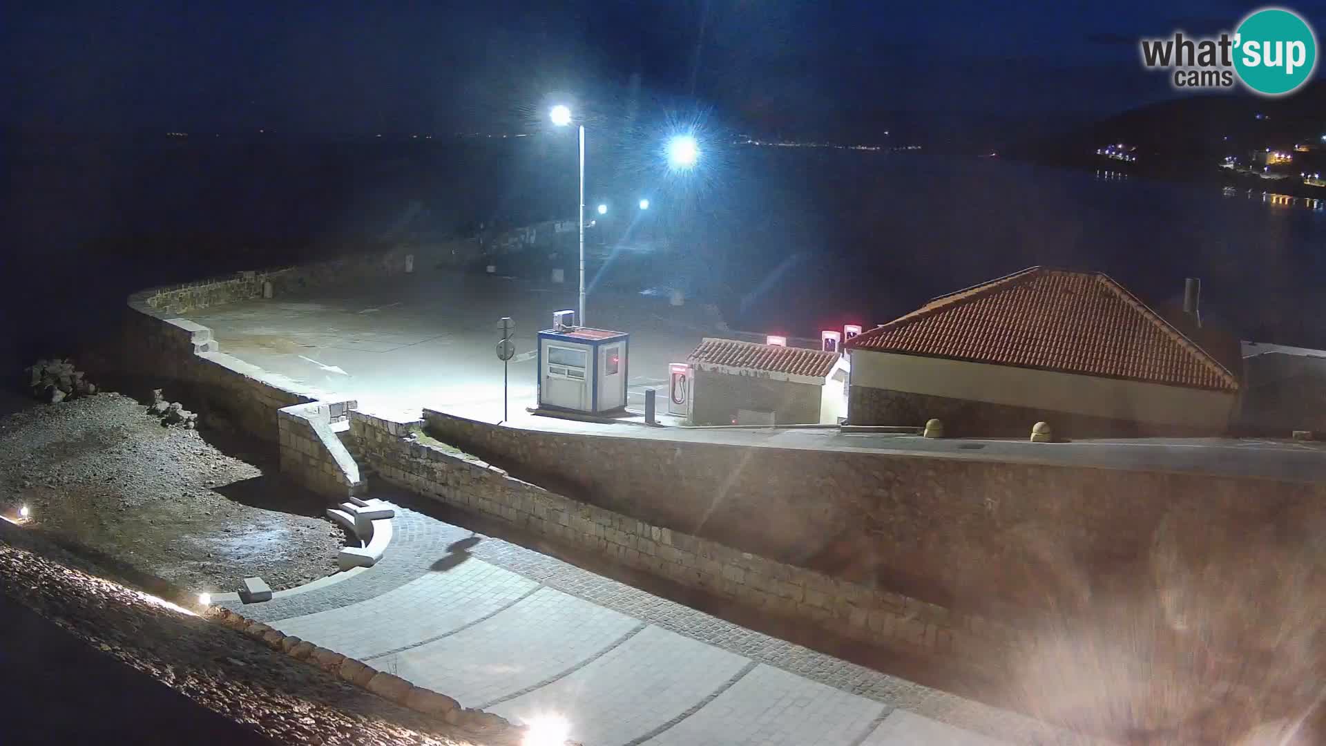 Webcam puerto de Senj – Rompeolas y faro en directo