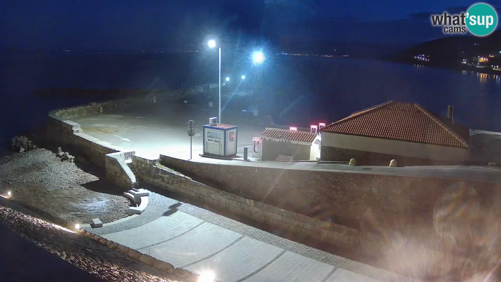 Webcam puerto de Senj – Rompeolas y faro en directo