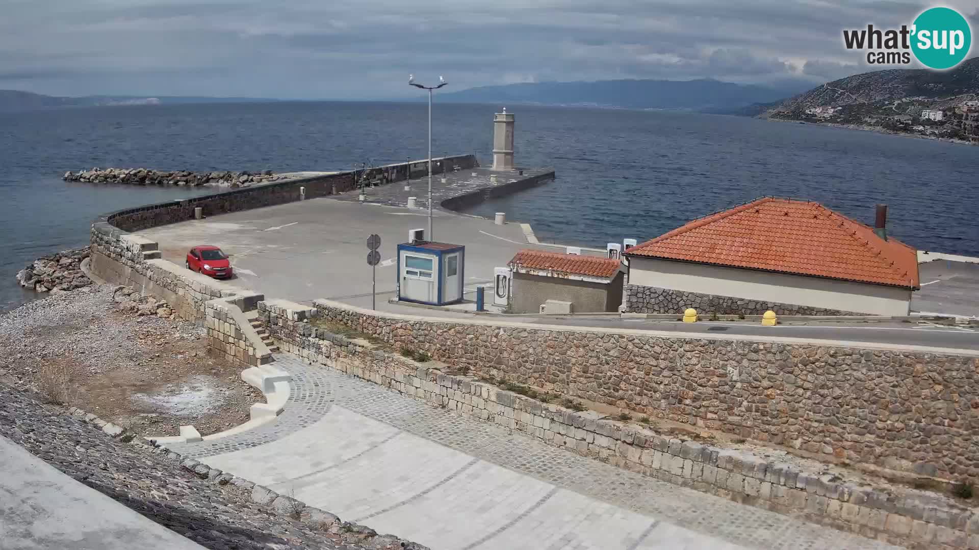 Webcam puerto de Senj – Rompeolas y faro en directo