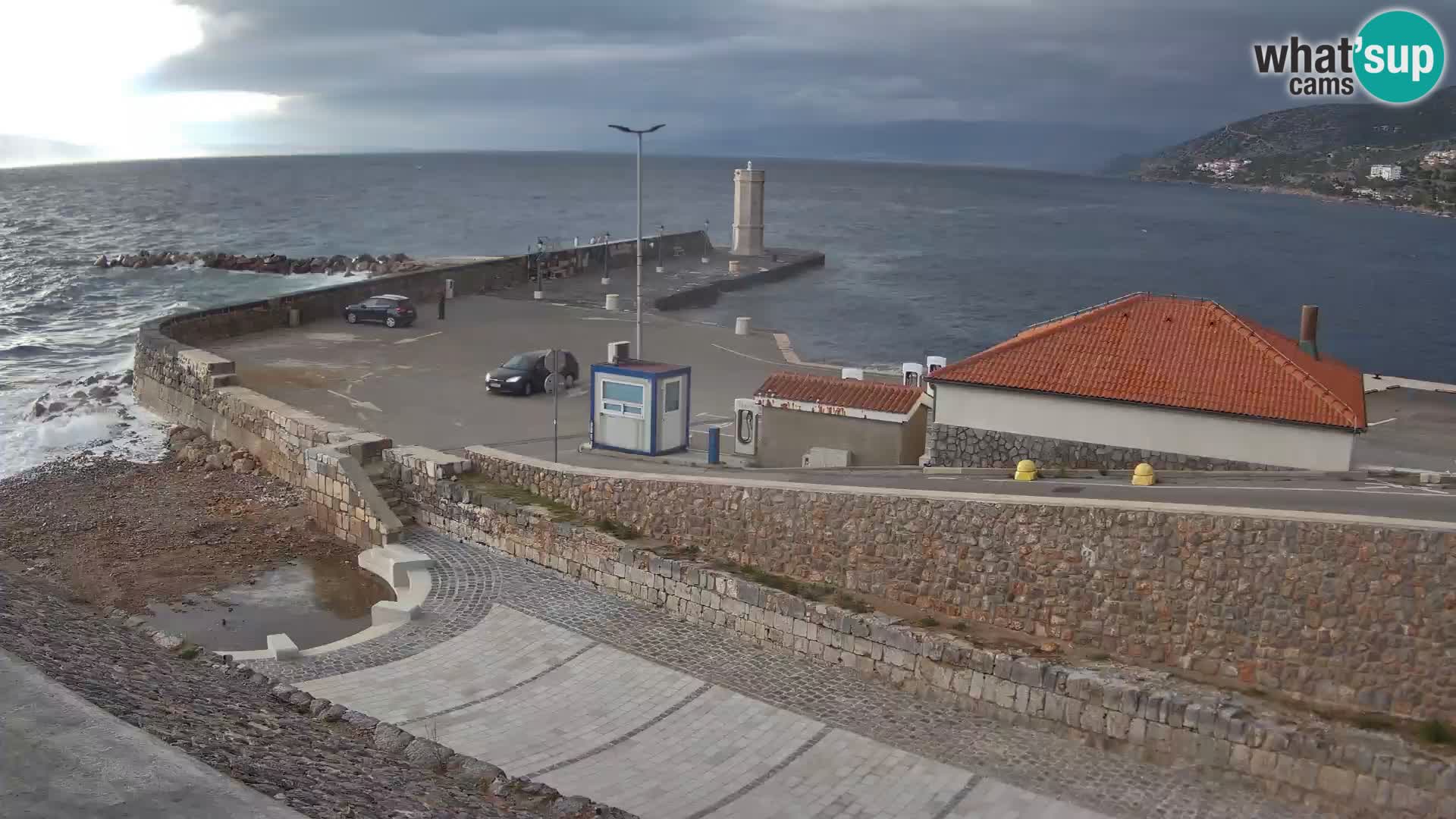 Webcam Porto di Segna – Frangiflutti e Faro in diretta