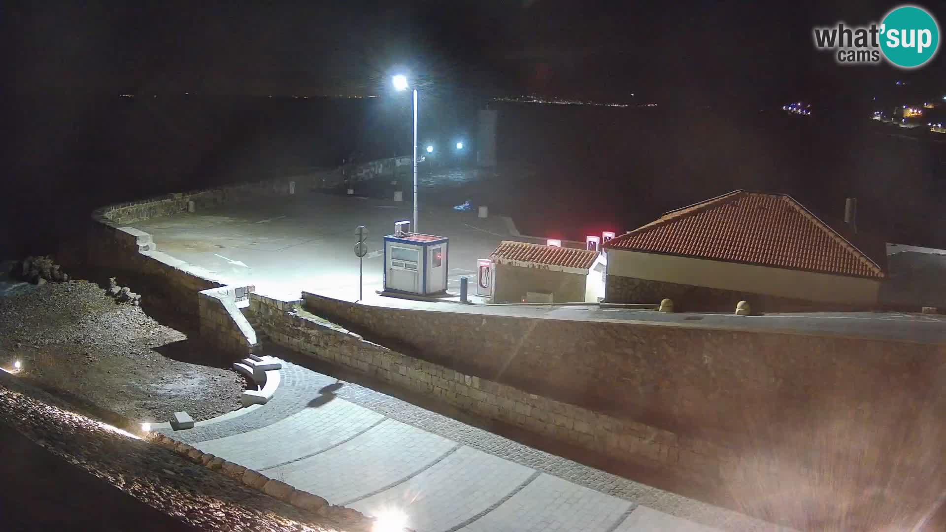 Webcam Porto di Segna – Frangiflutti e Faro in diretta
