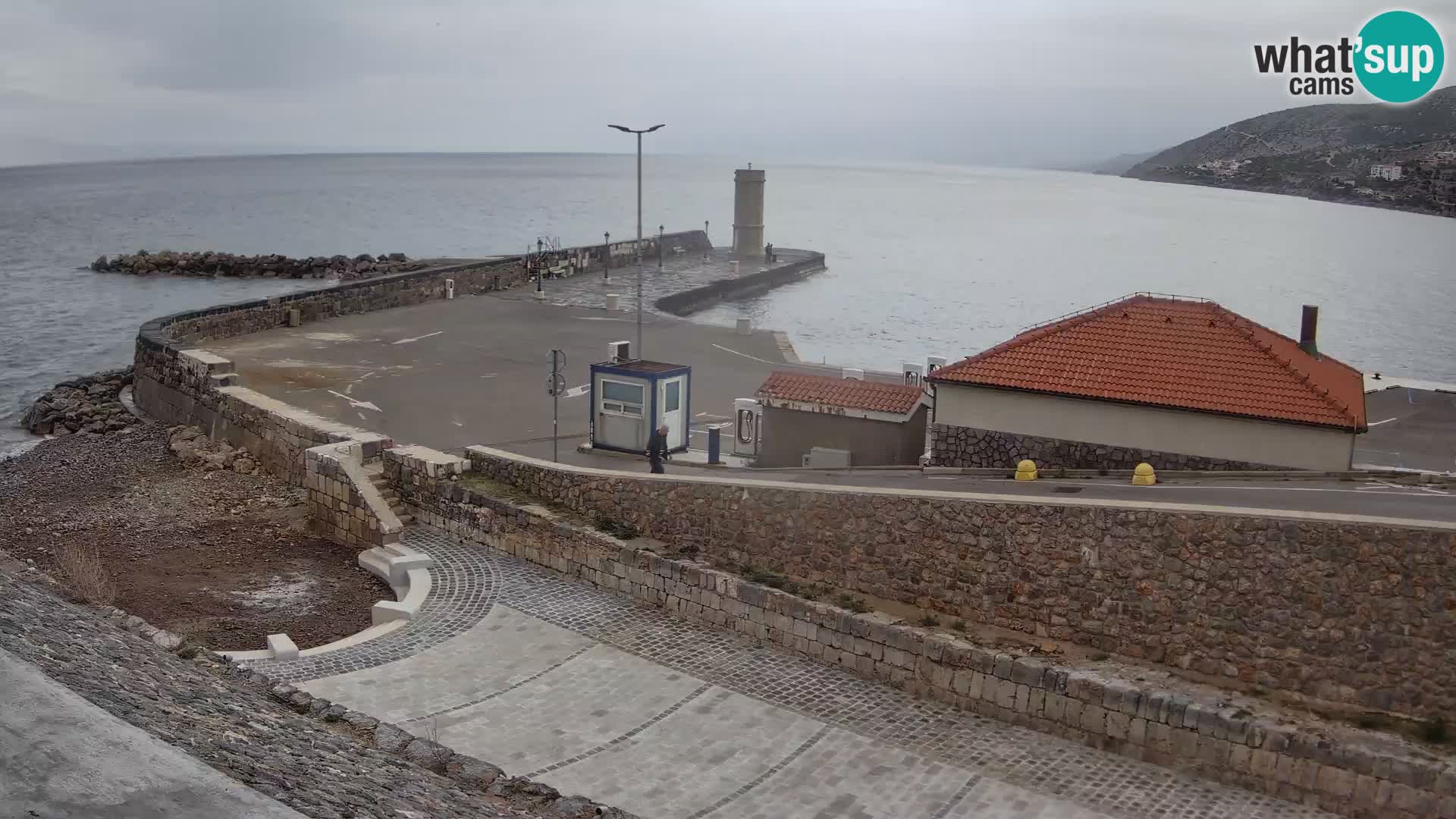 Webcam Porto di Segna – Frangiflutti e Faro in diretta