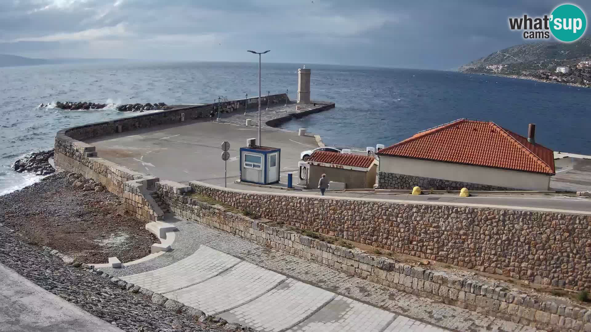 Webcam puerto de Senj – Rompeolas y faro en directo