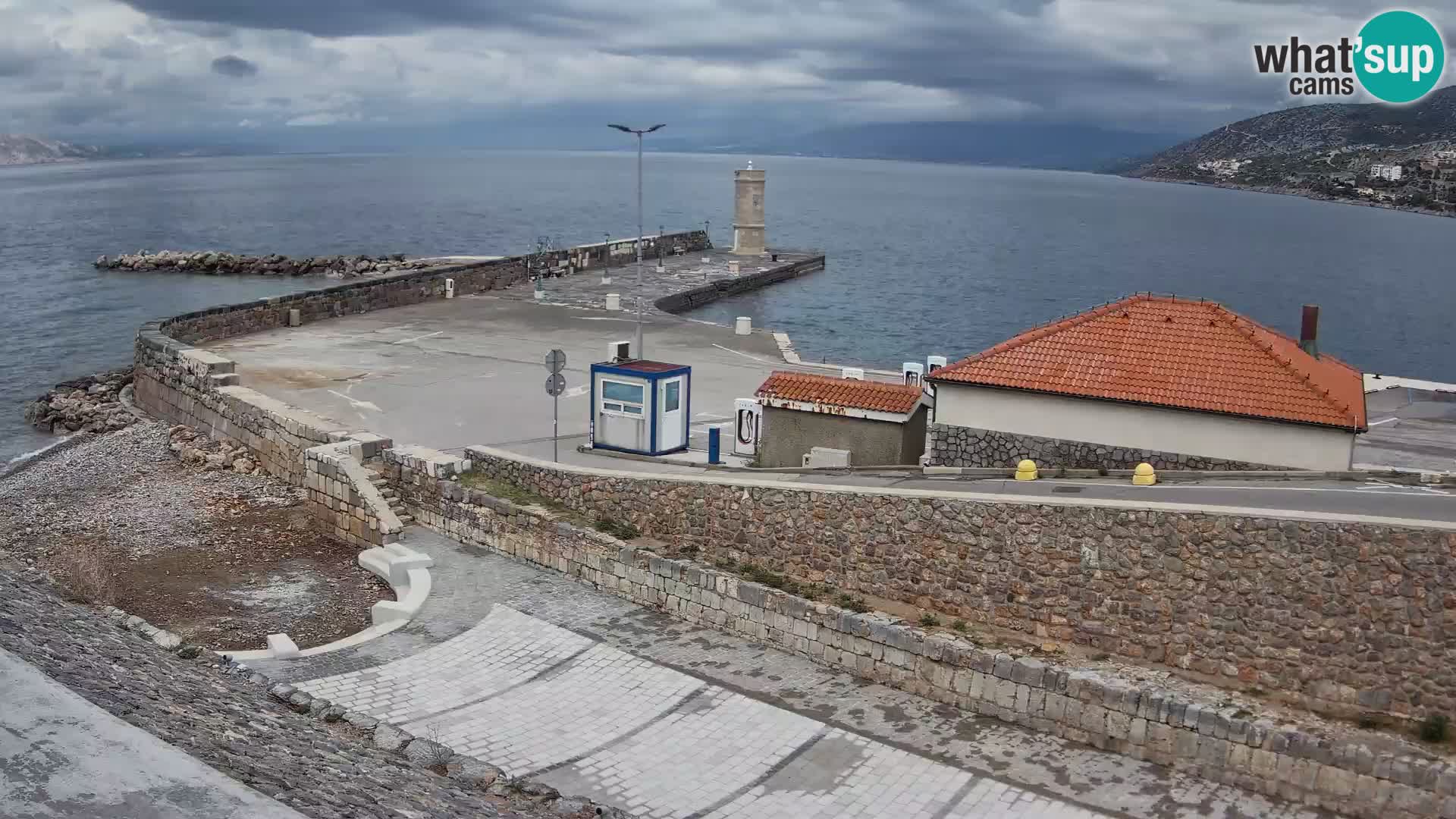 Webcam Porto di Segna – Frangiflutti e Faro in diretta