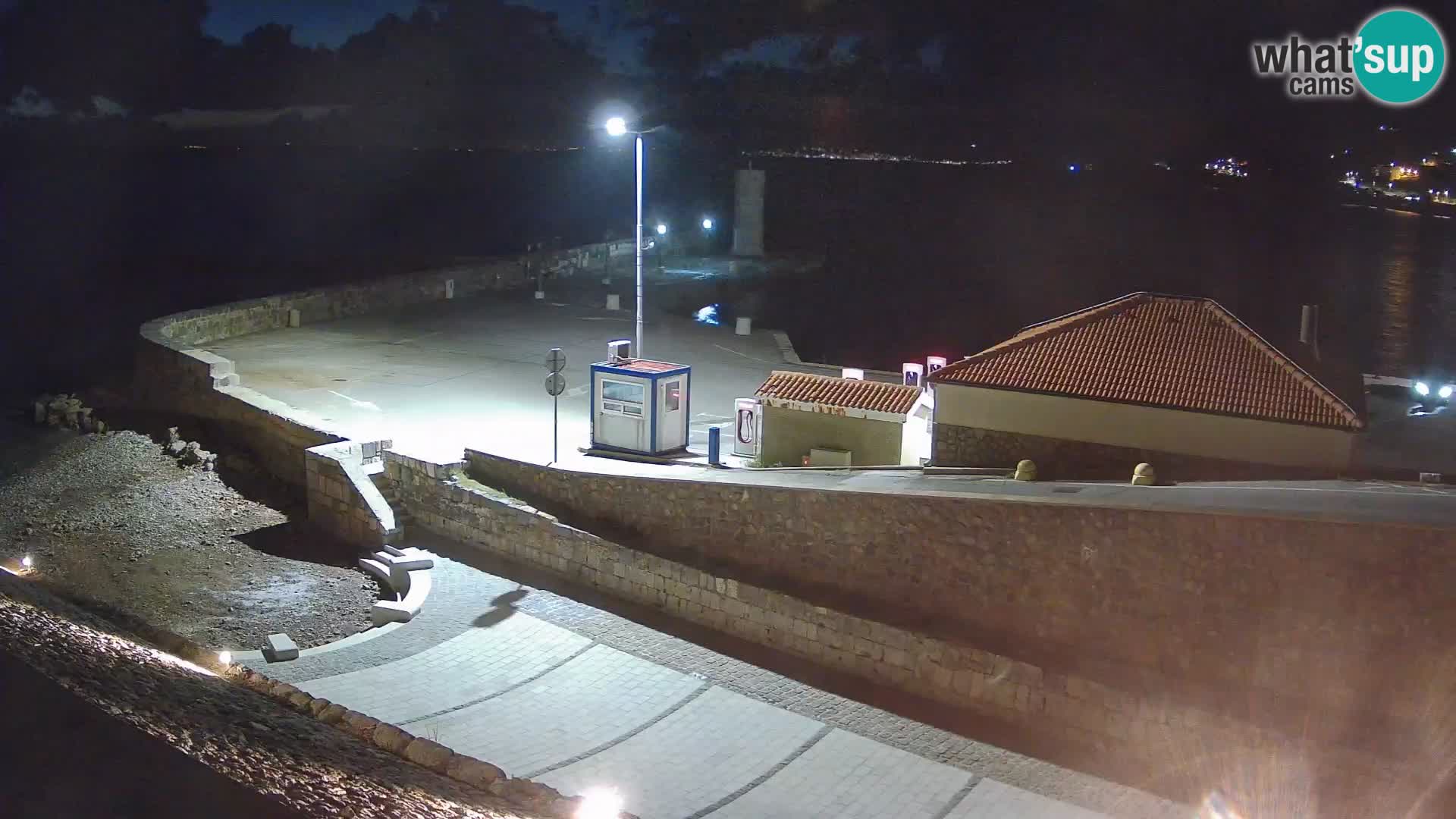 Senj Hafen Webcam – Wellenbrecher & Leuchtturm Liveblick