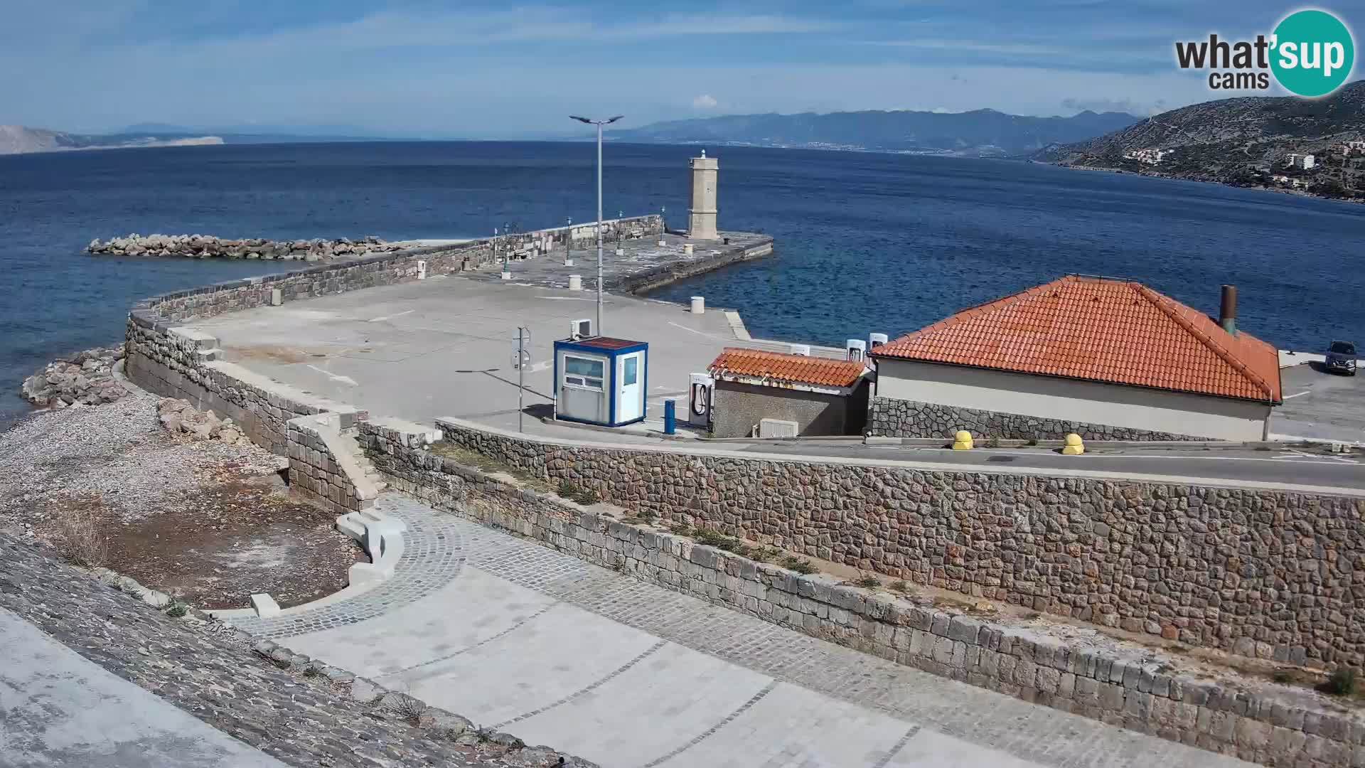 Webcam Porto di Segna – Frangiflutti e Faro in diretta