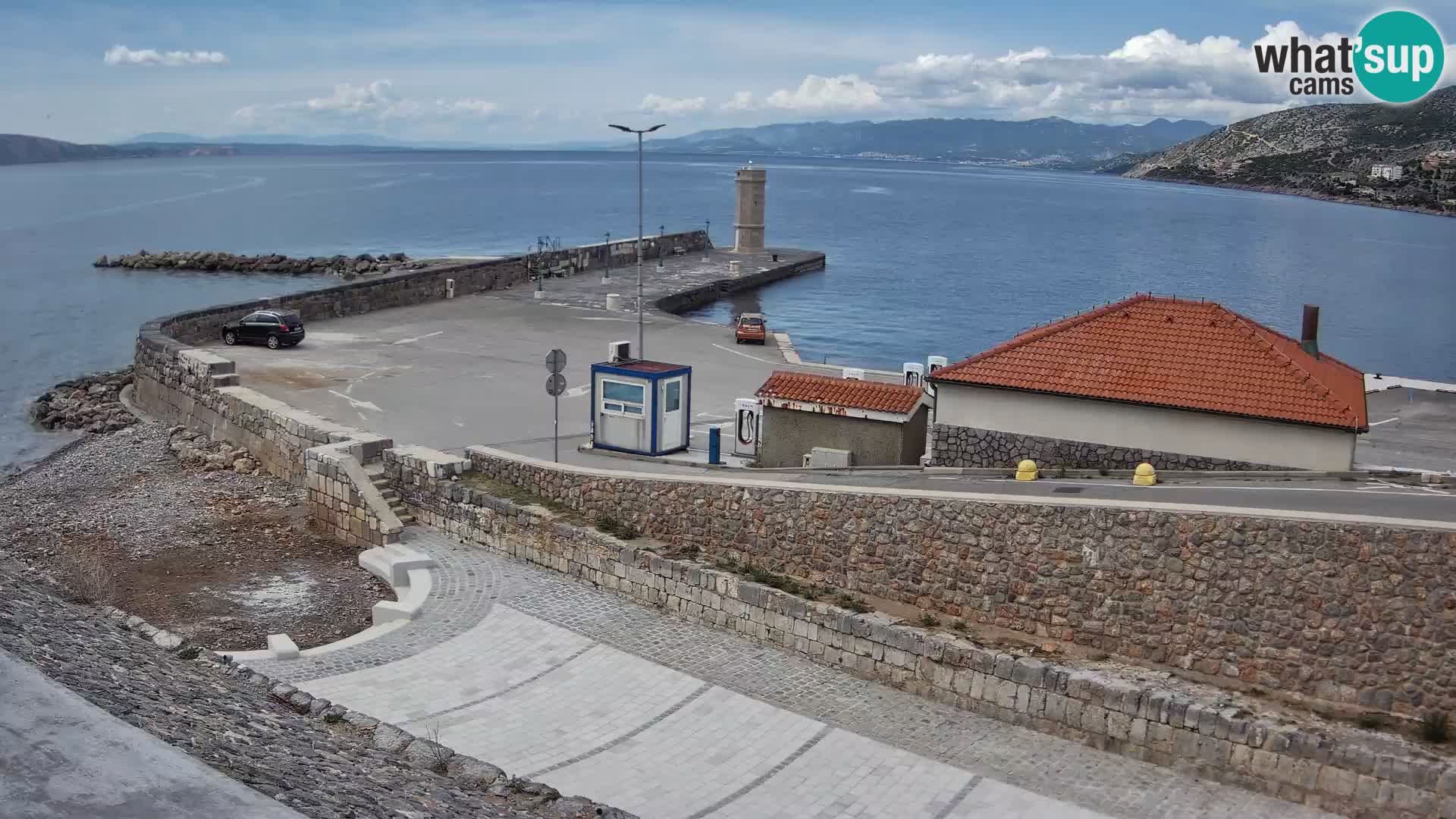Web kamera Senj luka – Lukobran i svjetionik uživo