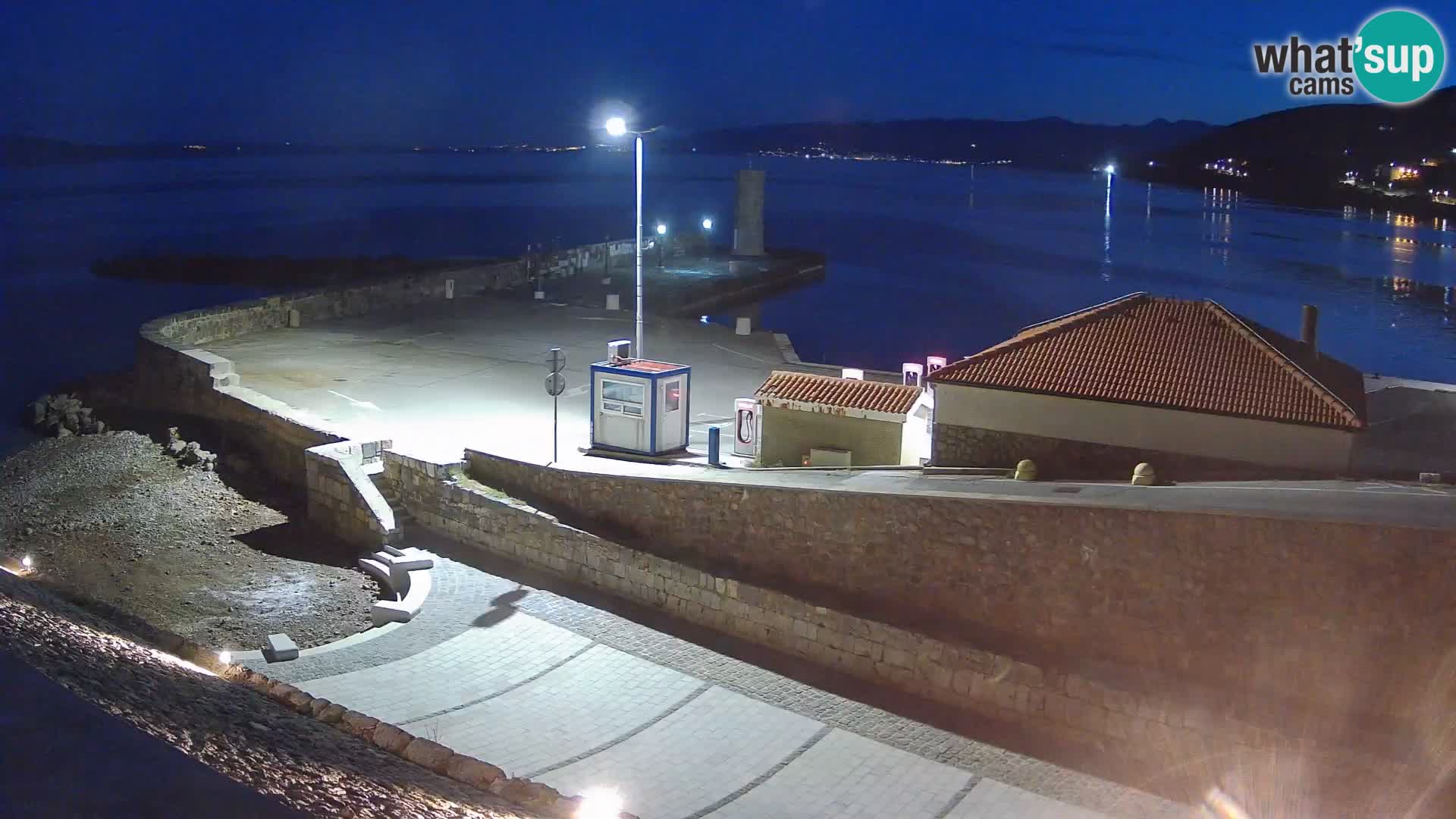 Senj Harbour Webcam – Breakwater & Lighthouse Live View